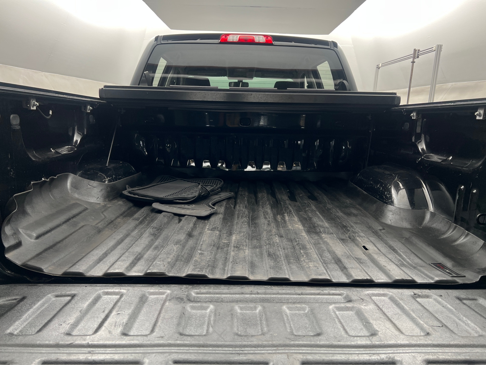 Thumbnail: 2017 Chevrolet Silverado 1500 - 7