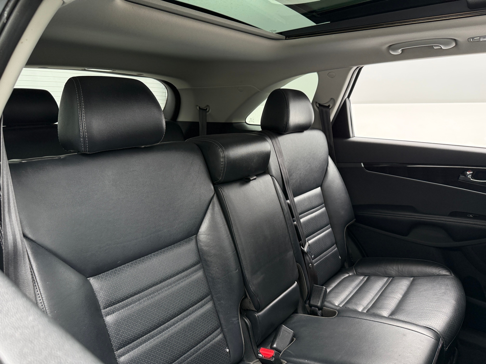 Thumbnail: 2019 Kia Sorento - 5