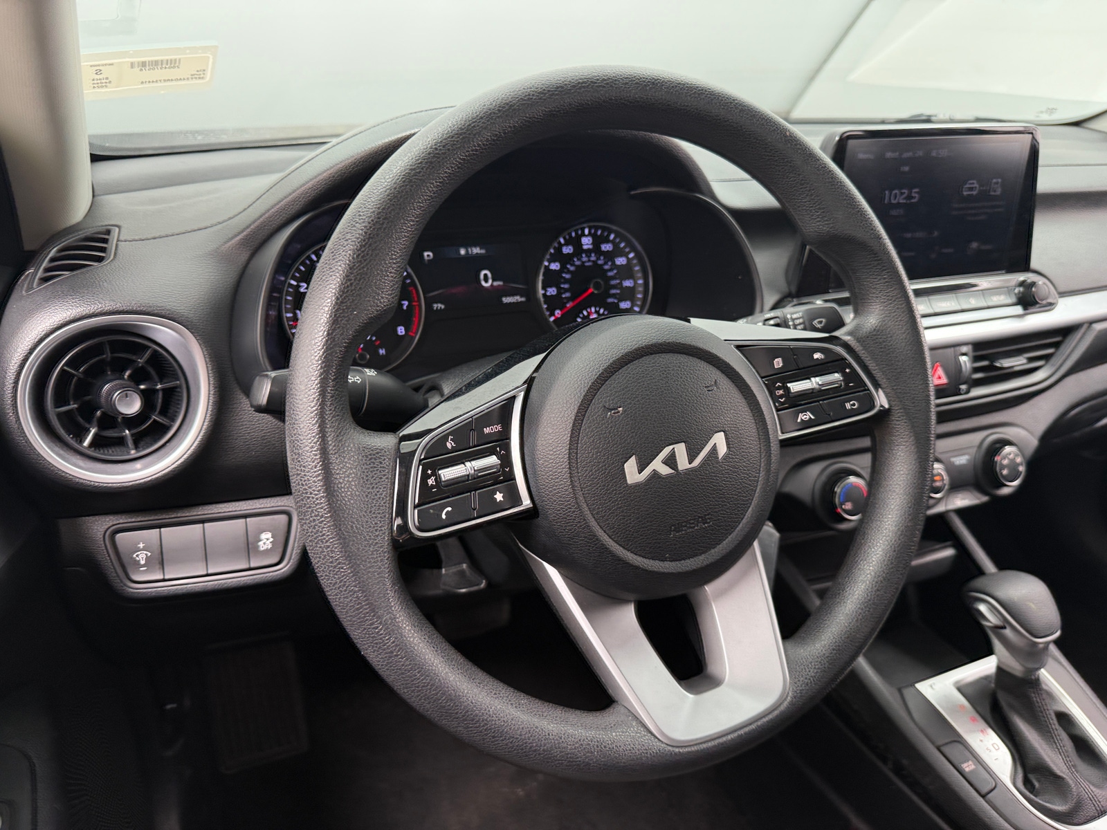 Thumbnail: 2024 Kia Forte - 5