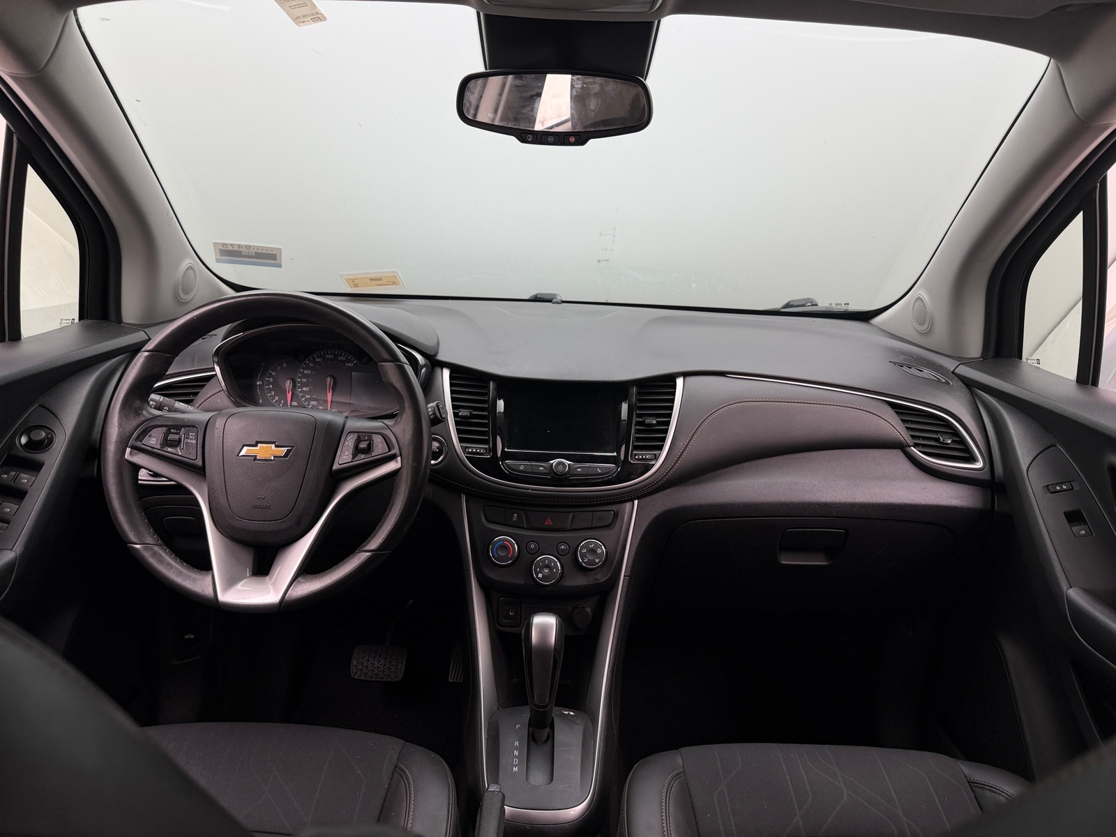 Thumbnail: 2022 Chevrolet Trax - 3
