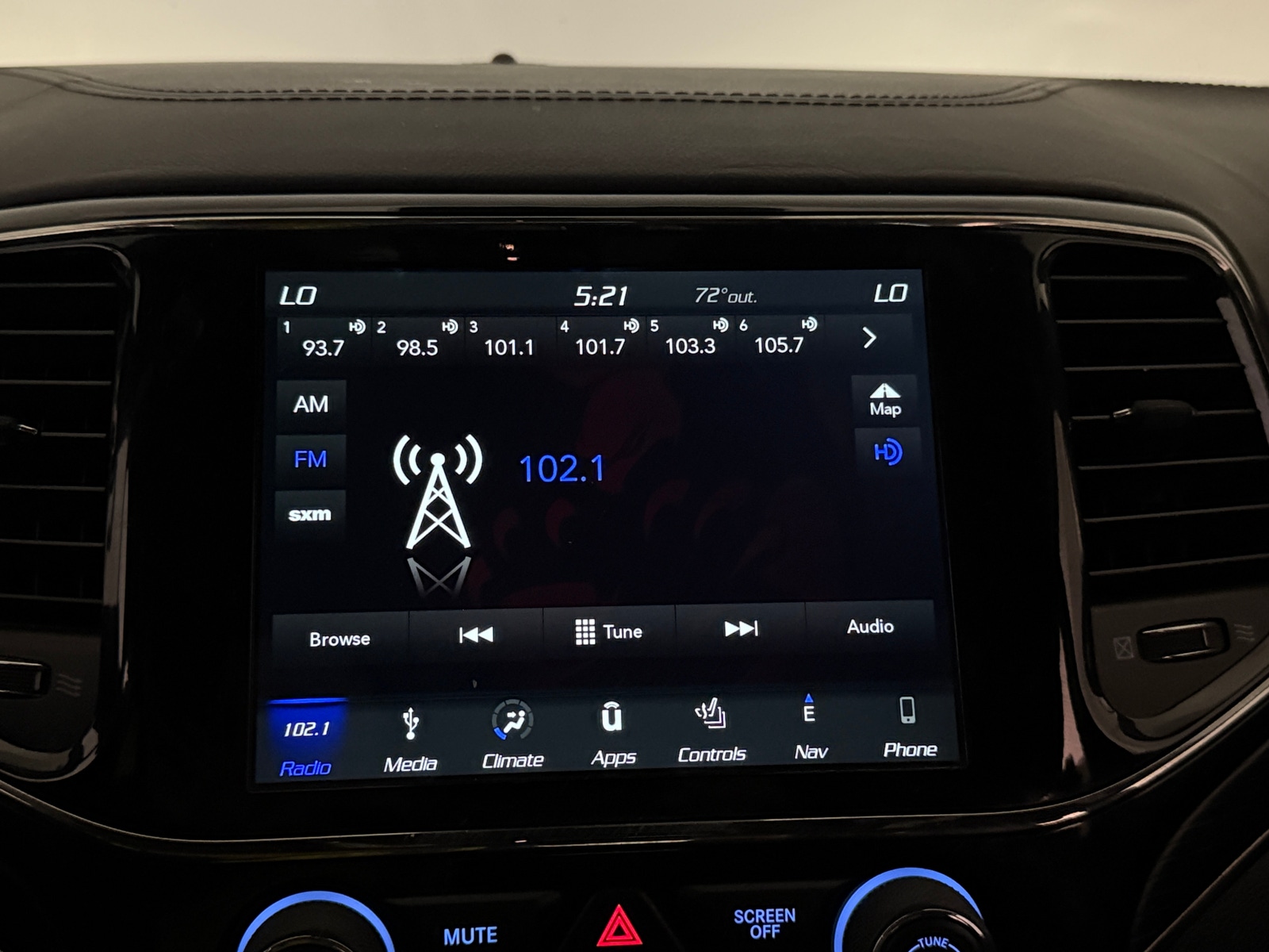 Thumbnail: 2019 Jeep Grand Cherokee - 3