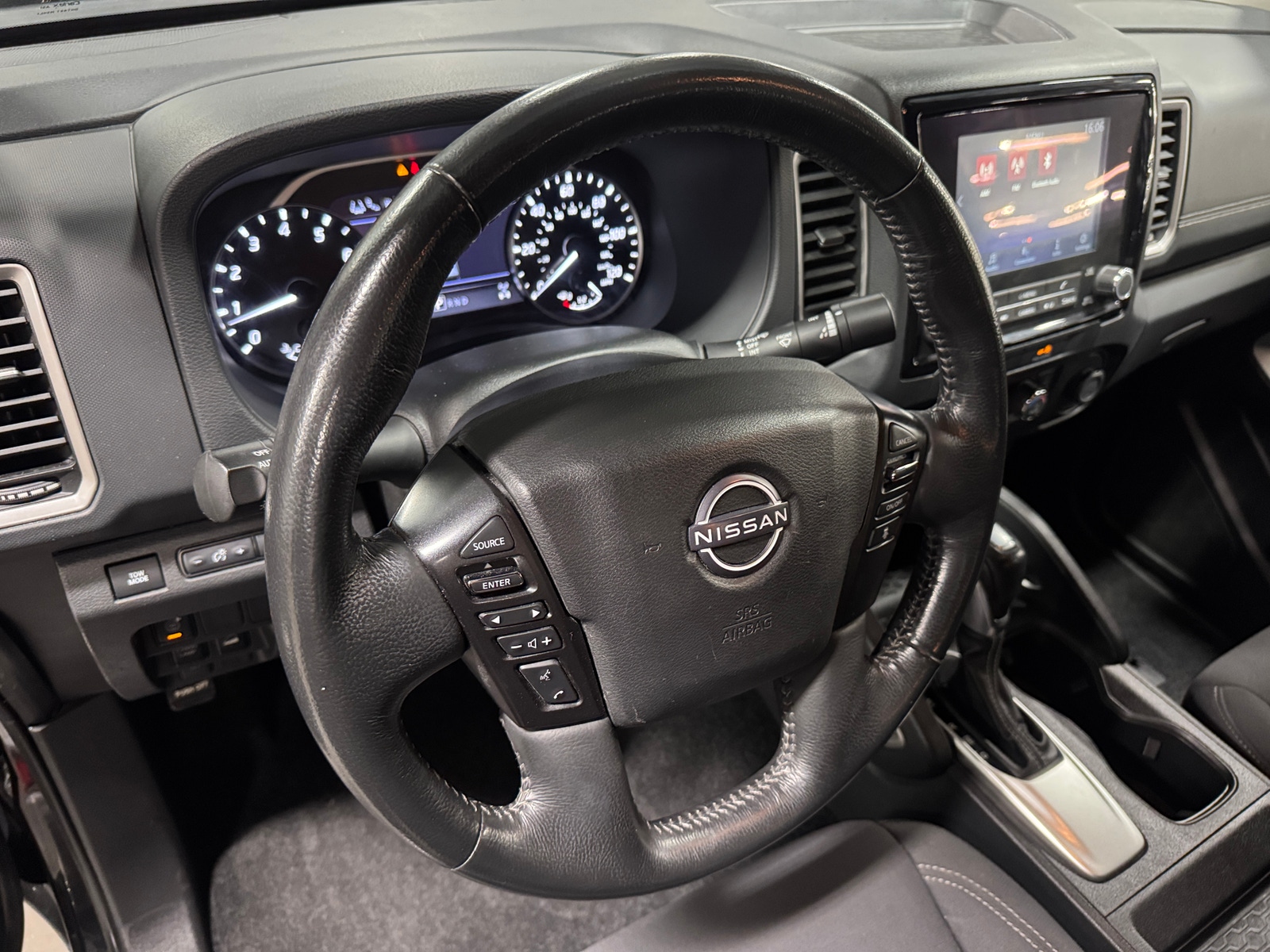 Thumbnail: 2022 Nissan Frontier - 5