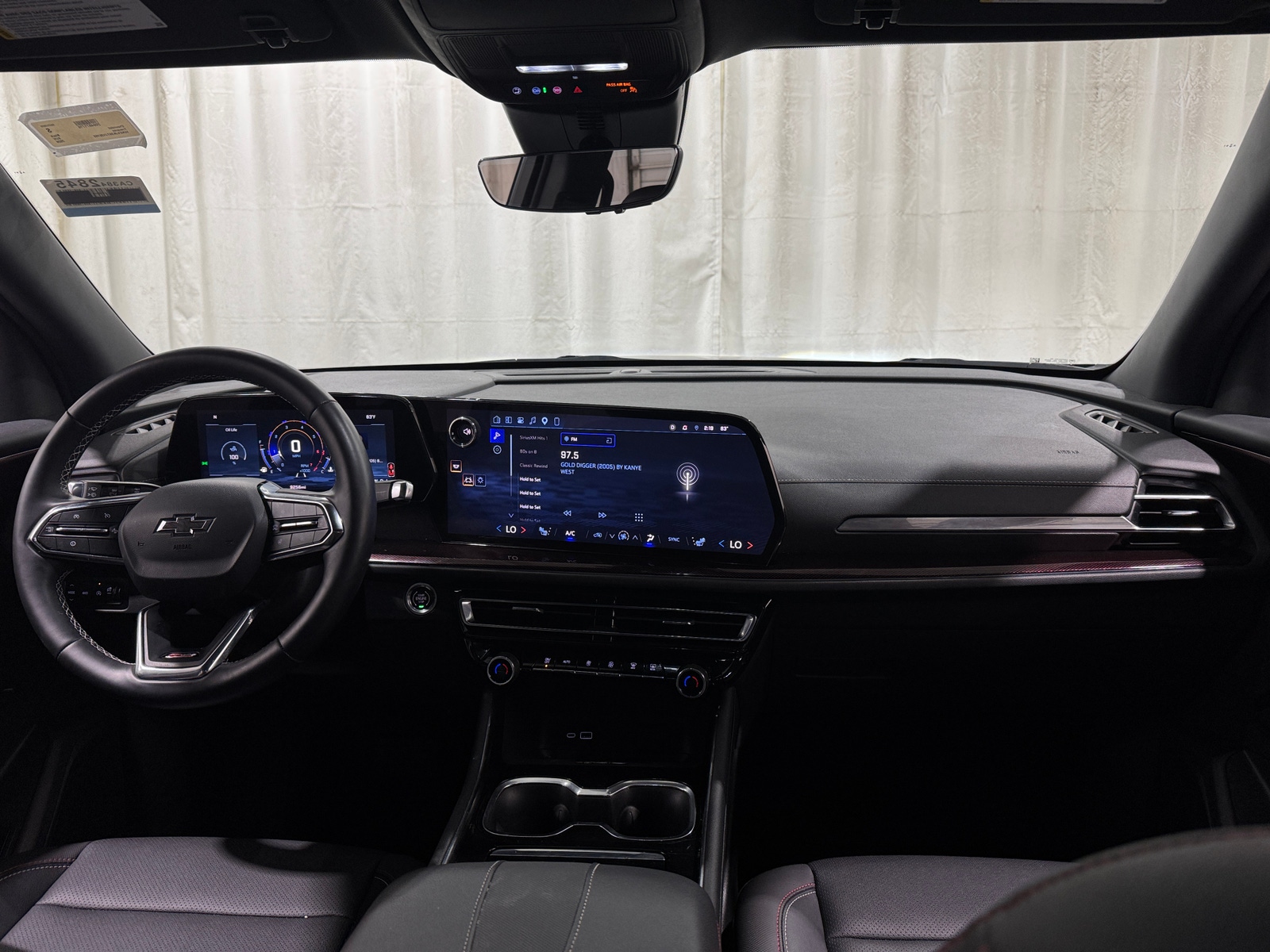 Thumbnail: 2026 Chevrolet Traverse - 2