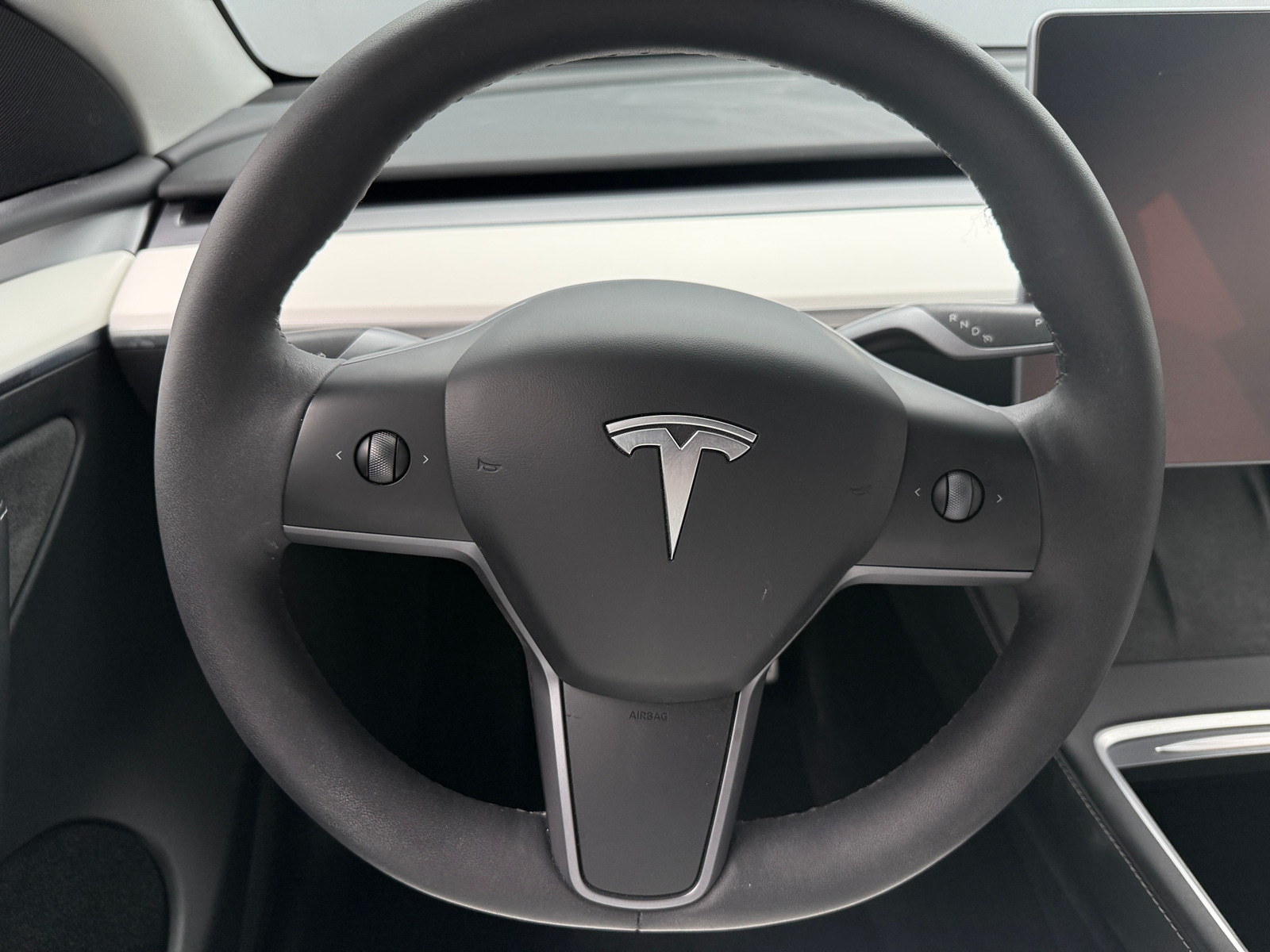 Thumbnail: 2023 Tesla Model Y - 4