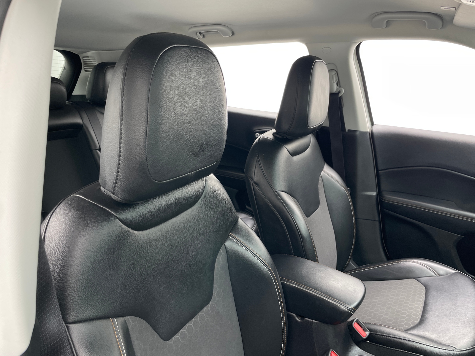 Thumbnail: 2019 Jeep Compass - 2