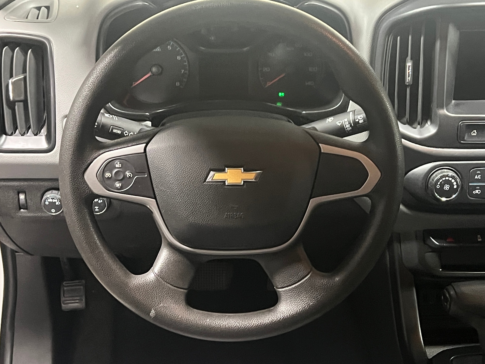 Thumbnail: 2021 Chevrolet Colorado - 5