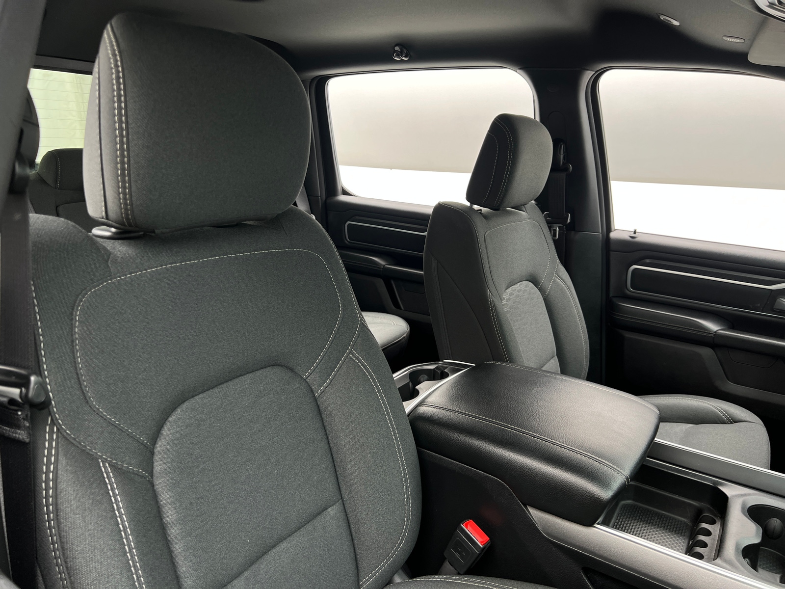Thumbnail: 2025 RAM 1500 - 2