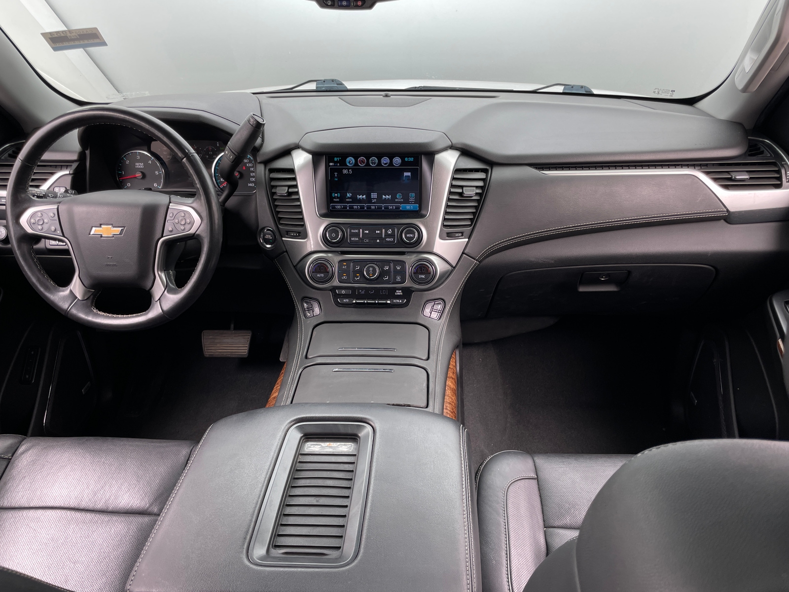 Thumbnail: 2020 Chevrolet Tahoe - 2