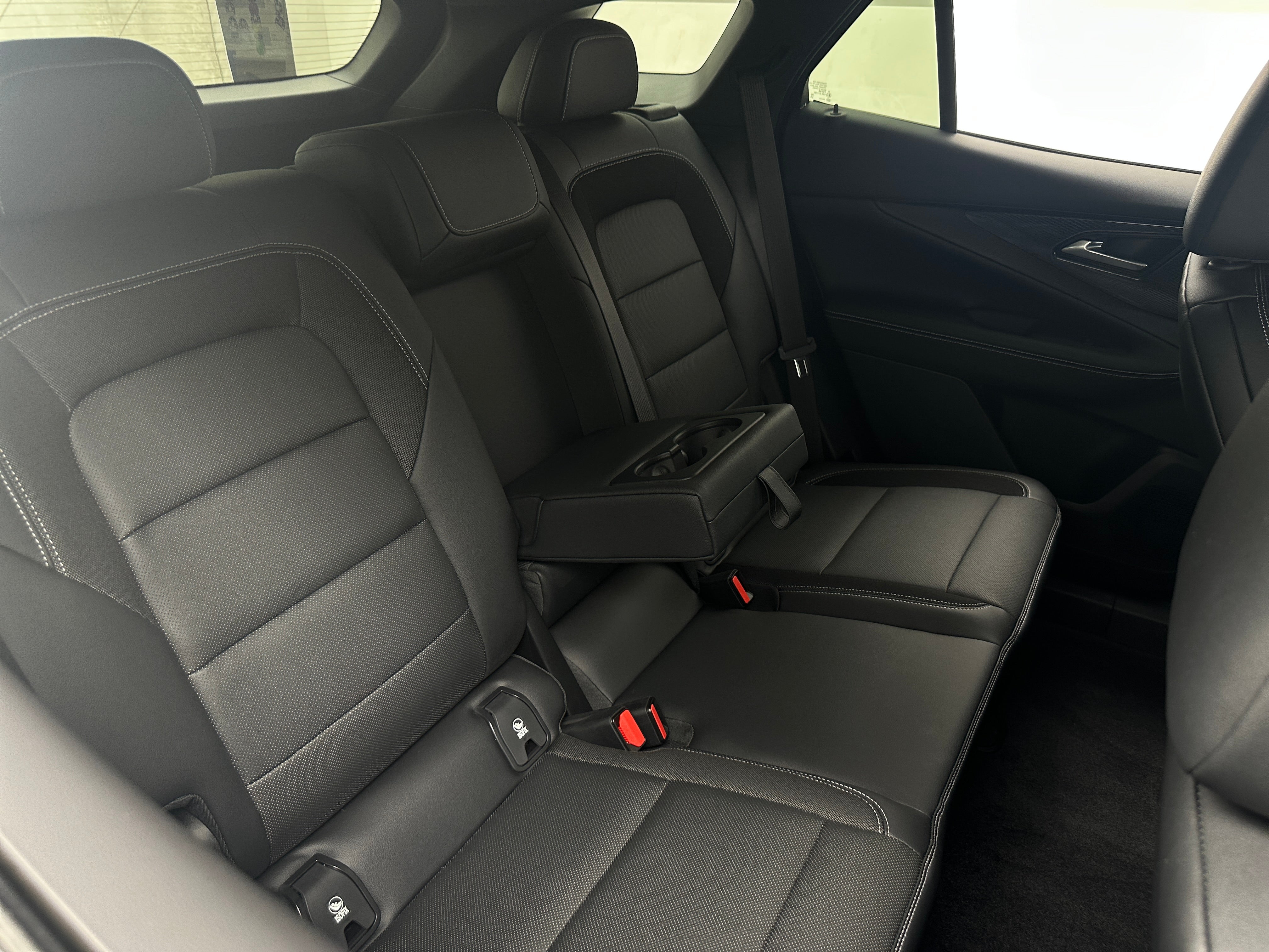 Used 2024 Chevrolet Blazer EV LT with VIN 3GNKDBRJ7RS244522 for sale in Oak Creek, WI