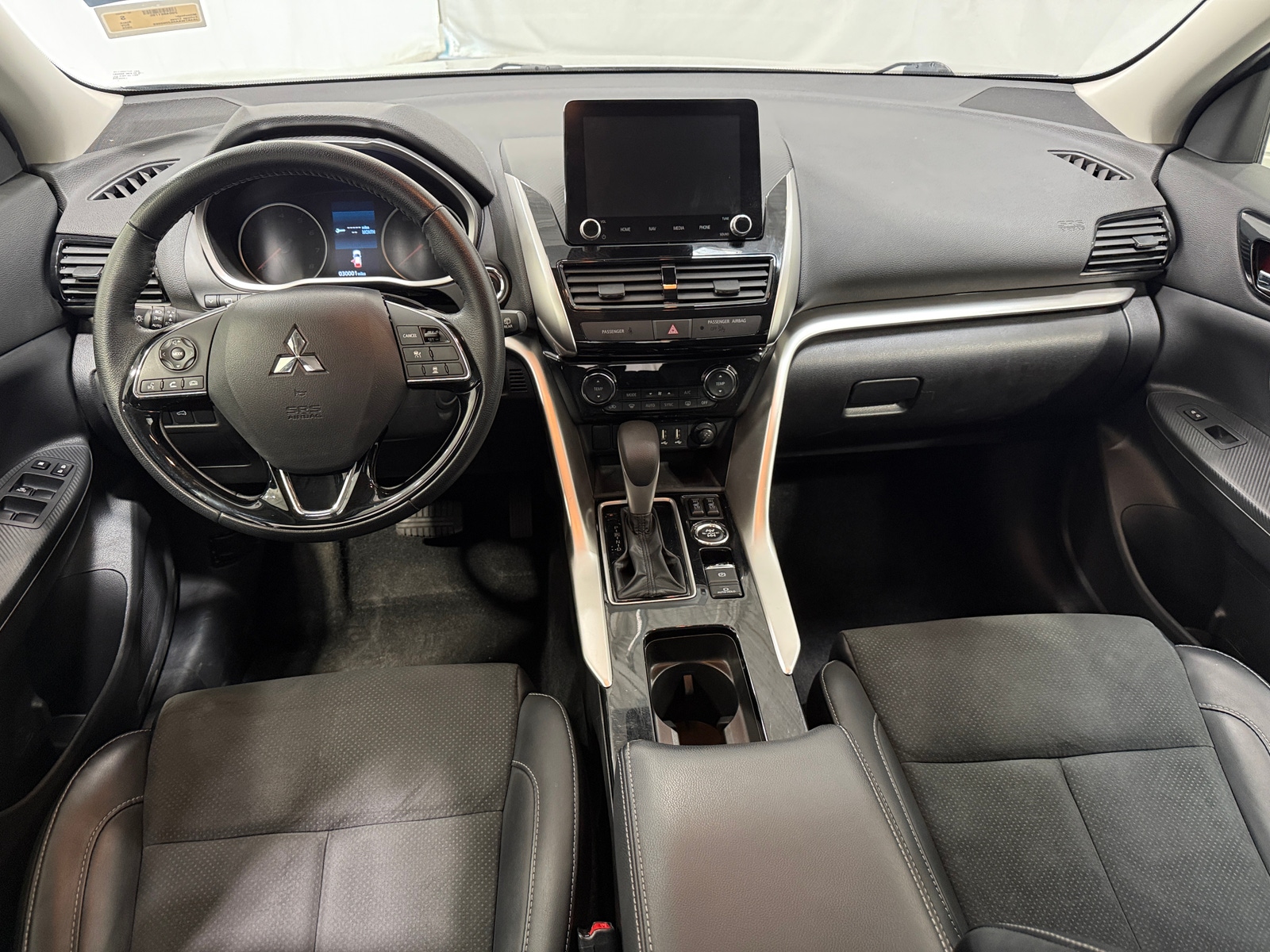 Thumbnail: 2025 Mitsubishi Eclipse Cross - 3