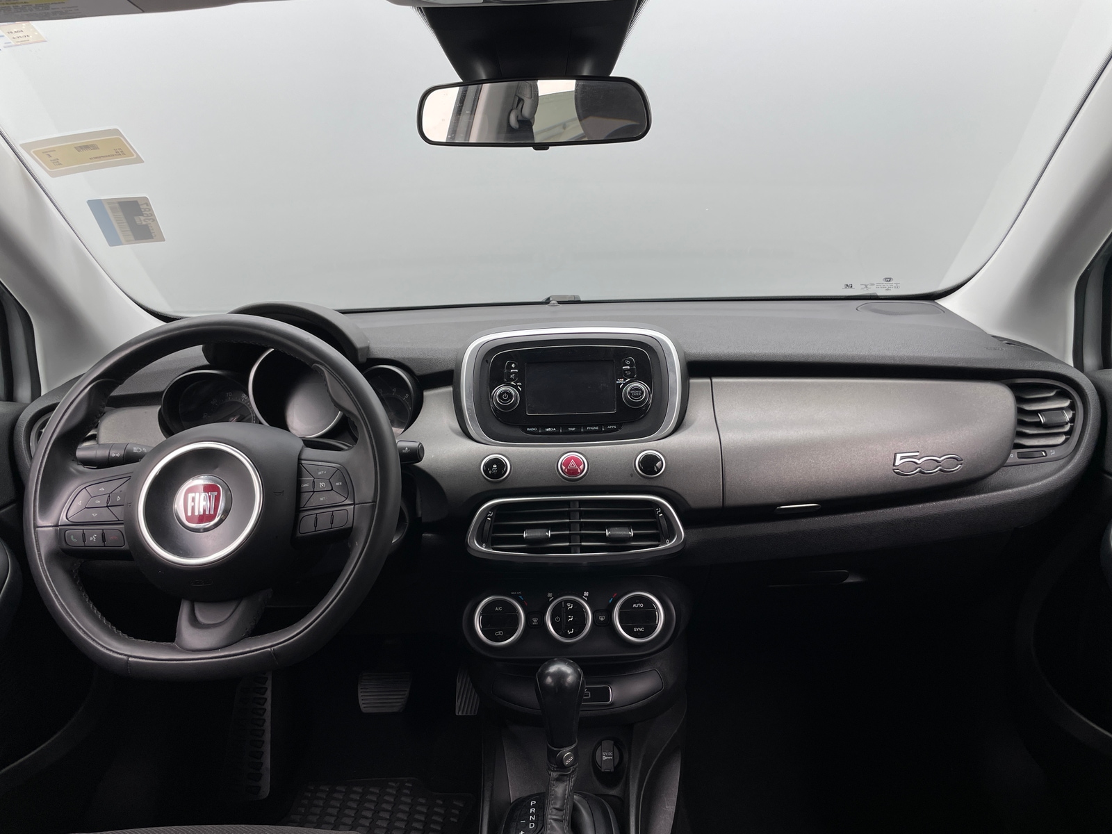Thumbnail: 2017 Fiat 500X - 3