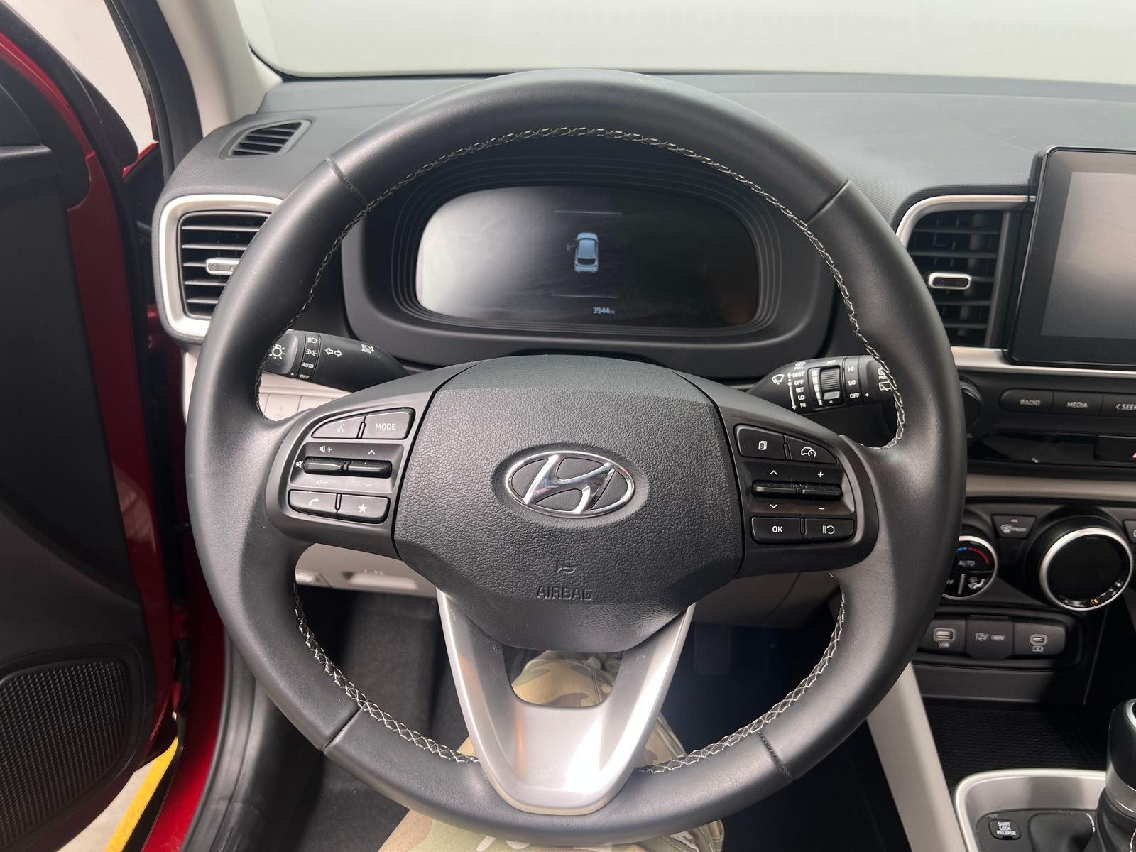 Thumbnail: 2025 Hyundai Venue - 5