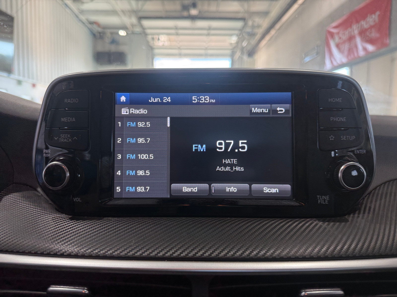 Thumbnail: 2019 Hyundai Tucson - 4
