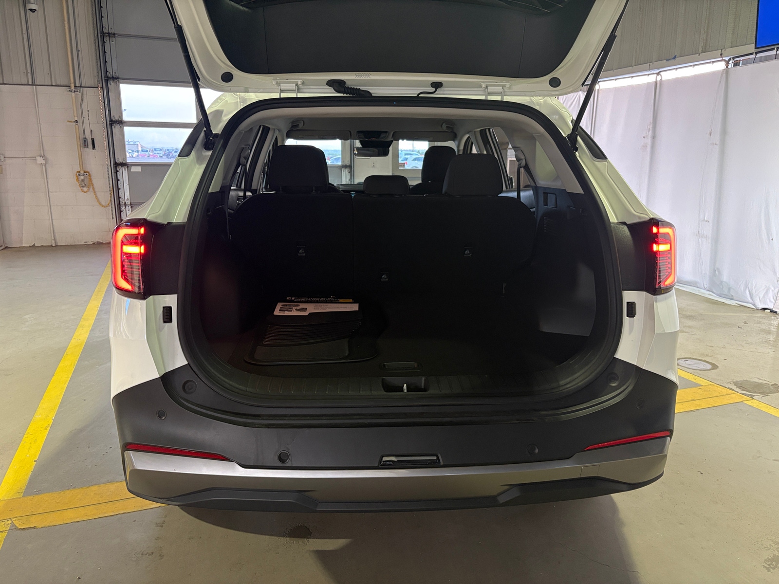 Thumbnail: 2026 Kia Sportage - 7