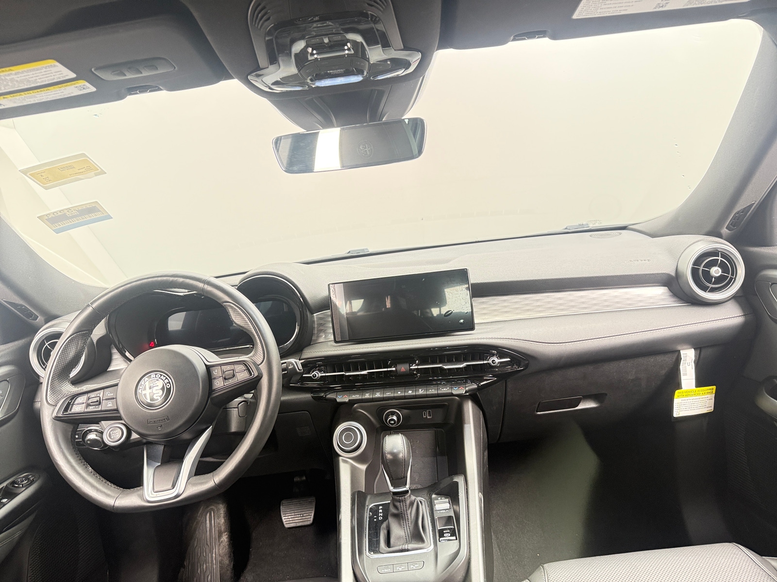 Thumbnail: 2024 Alfa Romeo Tonale - 2