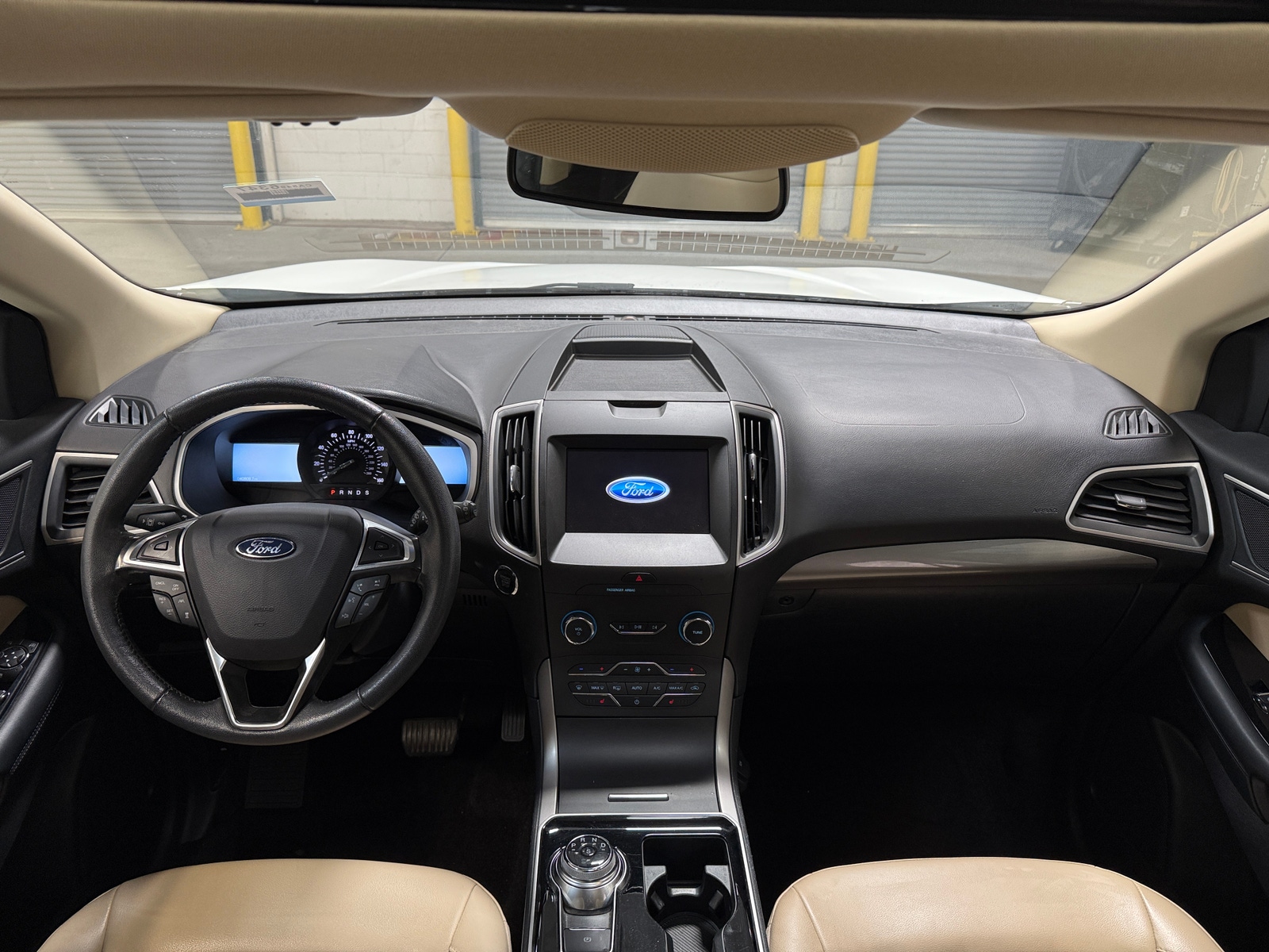 Thumbnail: 2020 Ford Edge - 2