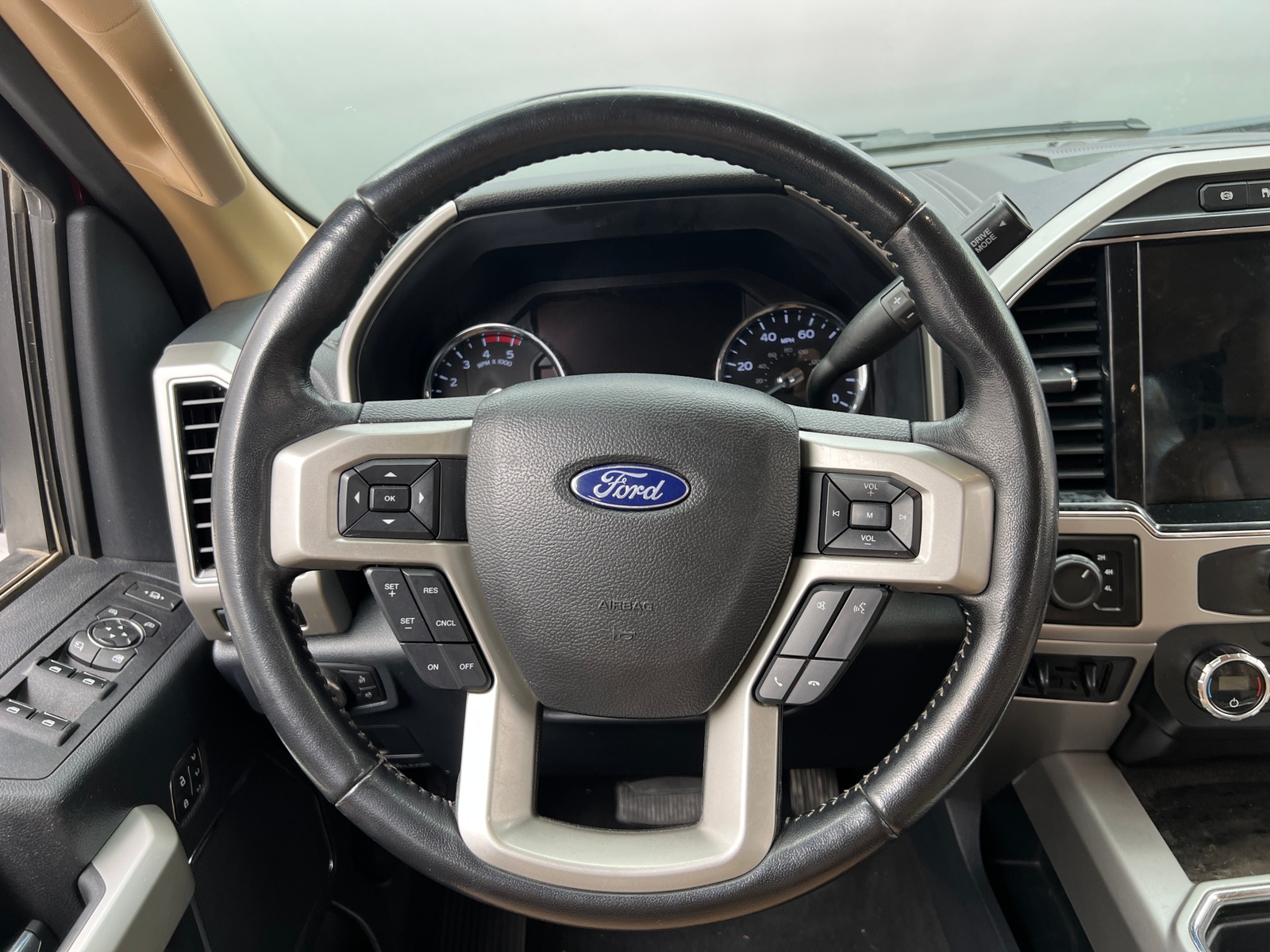Thumbnail: 2022 Ford Econoline - 4