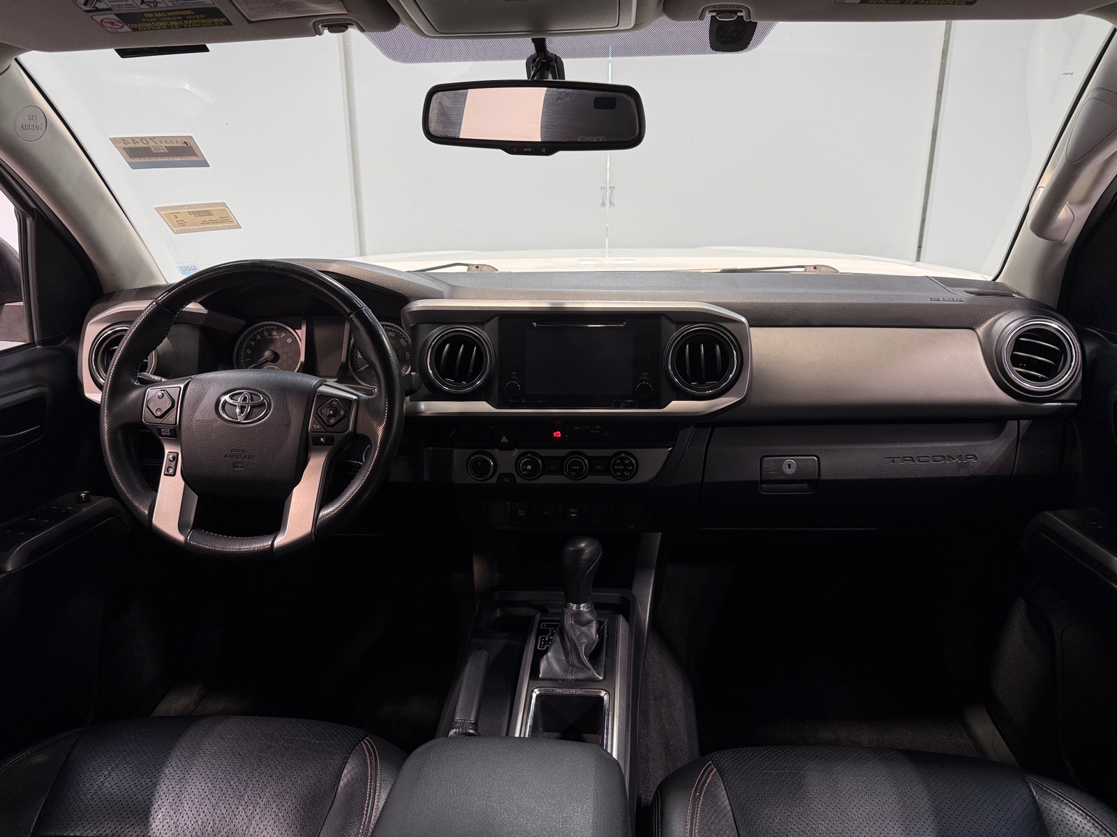 Thumbnail: 2017 Toyota Tacoma - 3