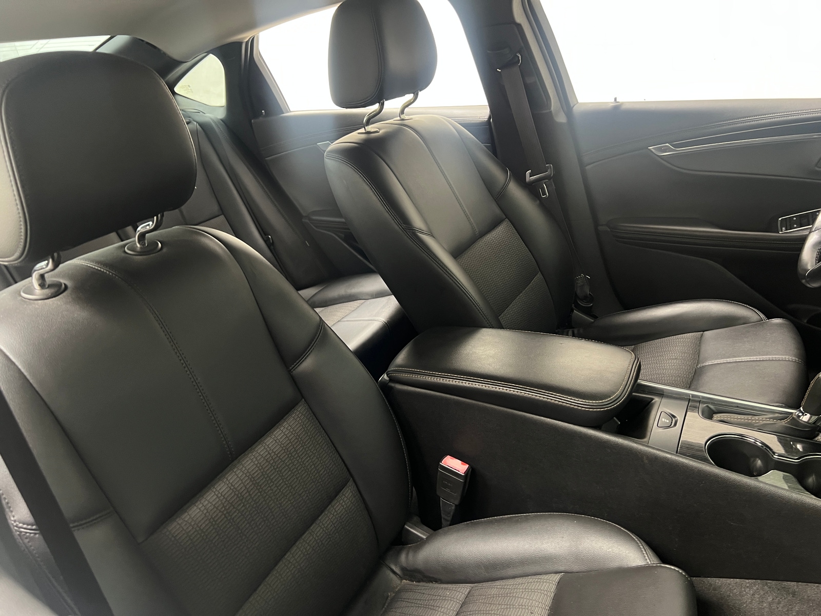 Thumbnail: 2016 Chevrolet Impala - 2