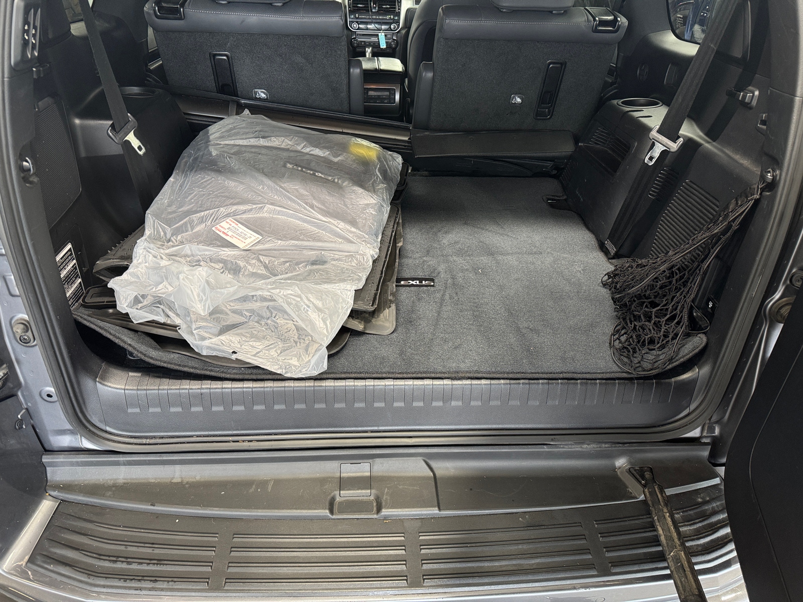 Thumbnail: 2023 Lexus GX - 6