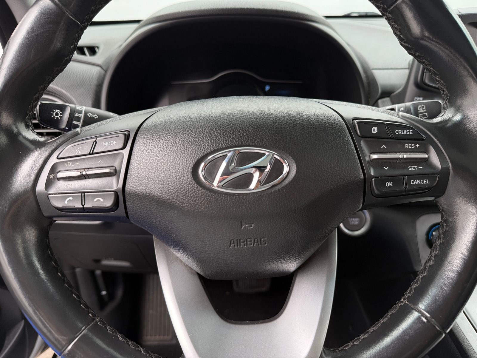 Thumbnail: 2021 Hyundai Kona - 4