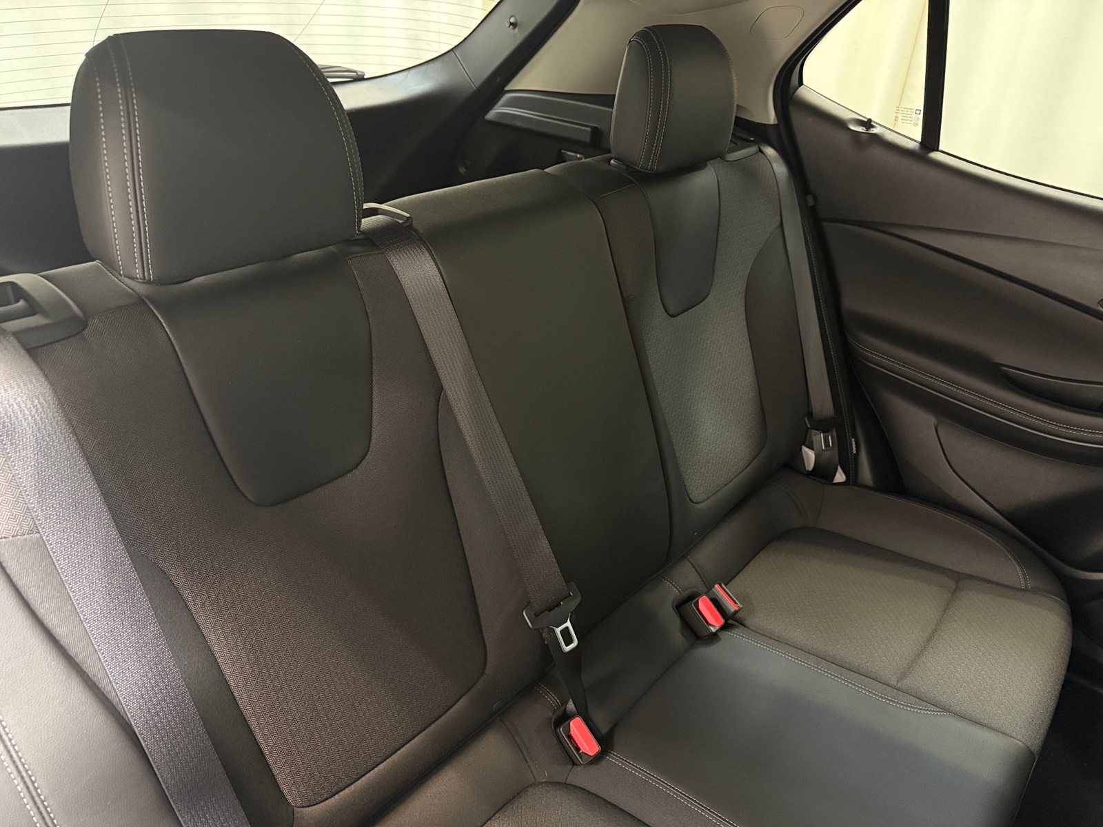 Thumbnail: 2025 Buick Encore GX - 5