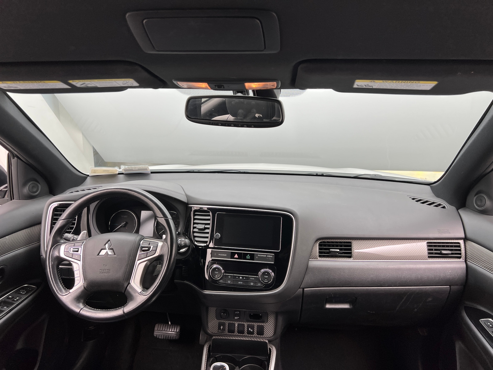Thumbnail: 2019 Mitsubishi Outlander - 2
