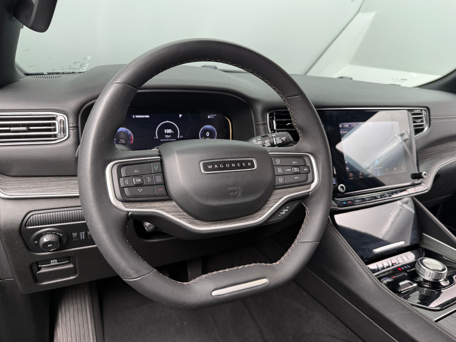 Thumbnail: 2023 Jeep Wagoneer - 4