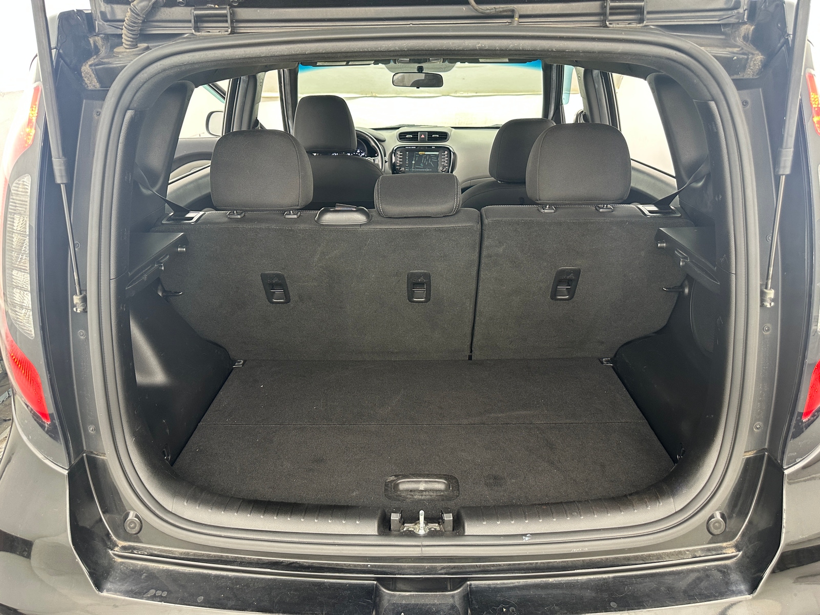Thumbnail: 2017 Kia Soul - 7