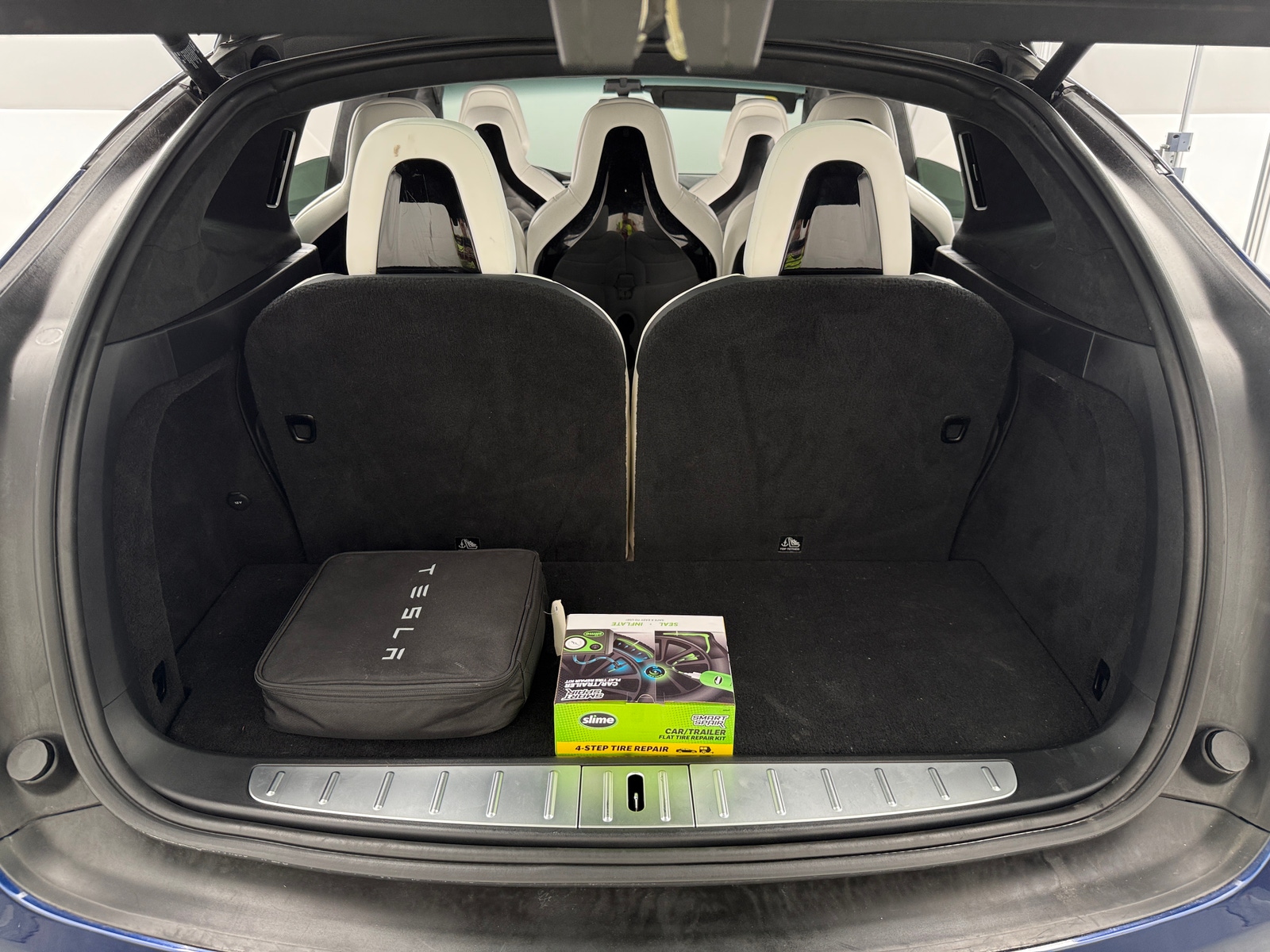 Thumbnail: 2016 Tesla Model X - 6