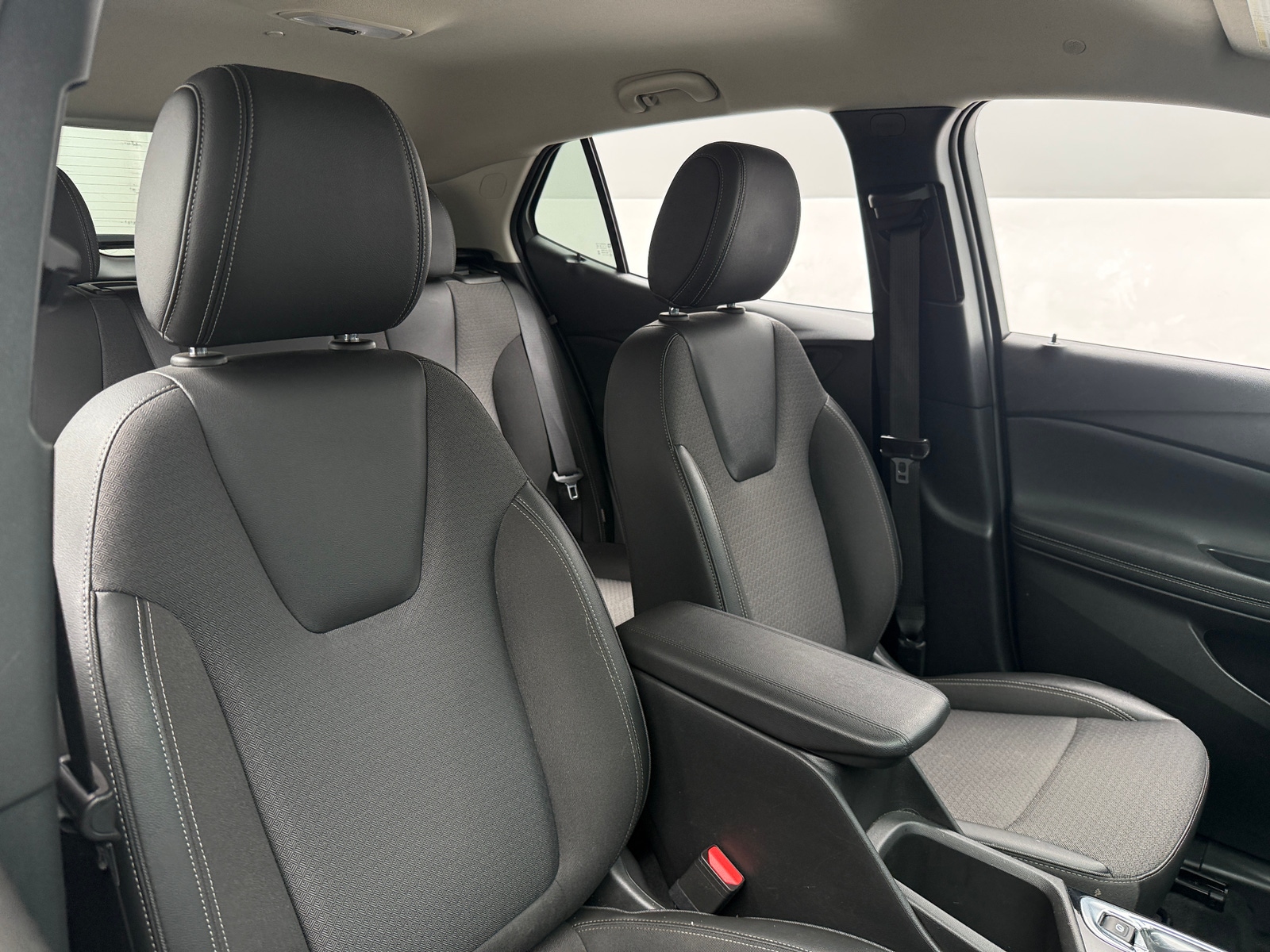 Thumbnail: 2025 Buick Encore GX - 2