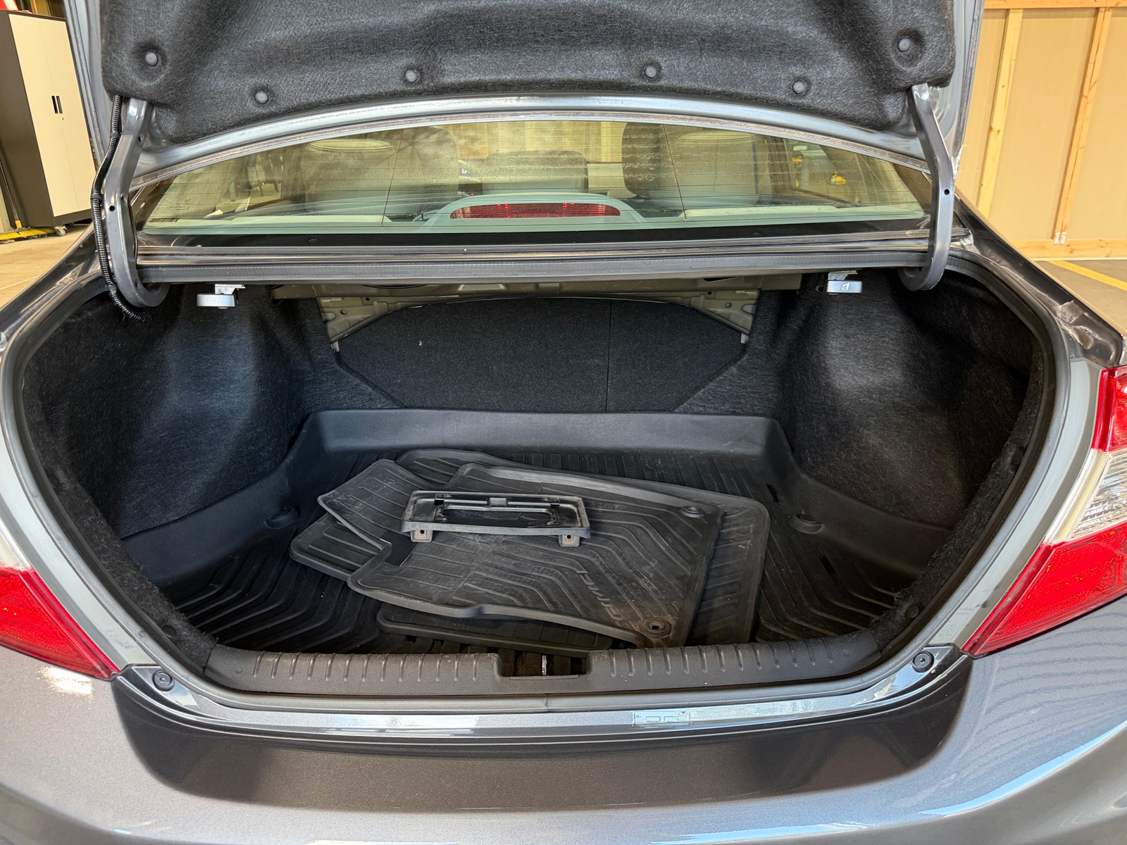 Thumbnail: 2012 Honda Civic - 6