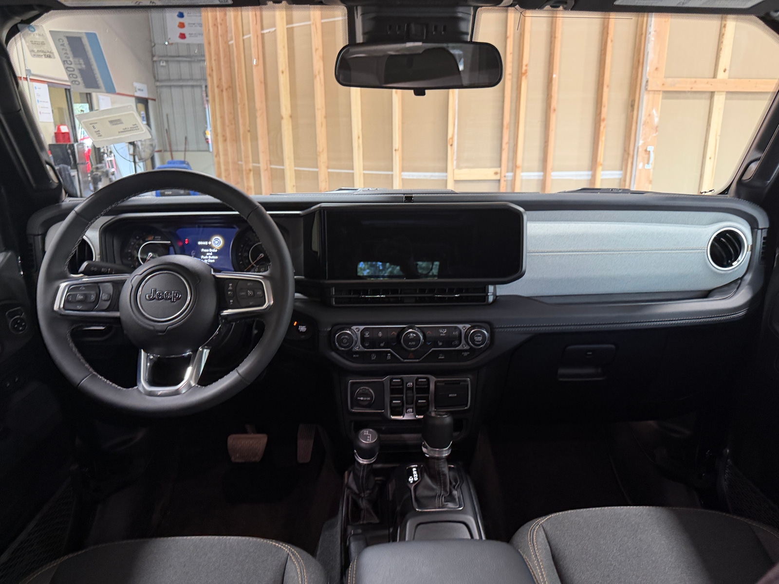 Thumbnail: 2025 Jeep Wrangler - 3