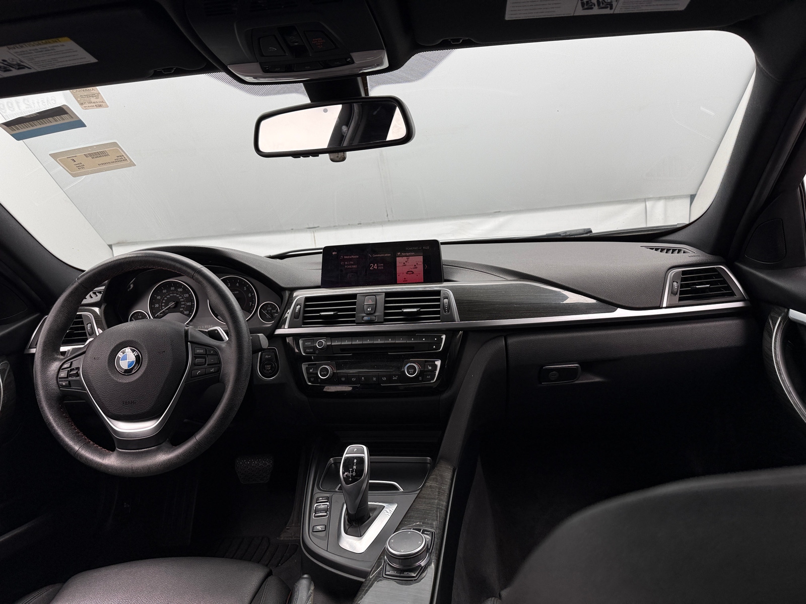 Thumbnail: 2018 BMW 3 Series - 2