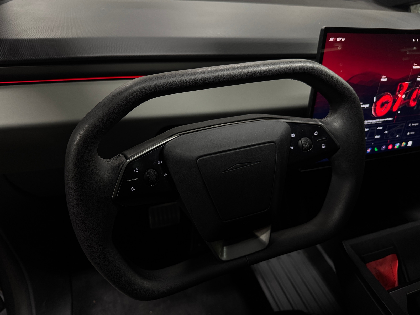 Thumbnail: 2024 Tesla Cybertruck - 4