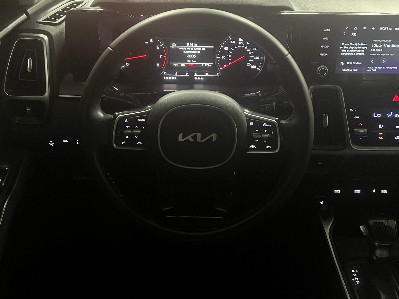Thumbnail: 2023 Kia Sorento - 4