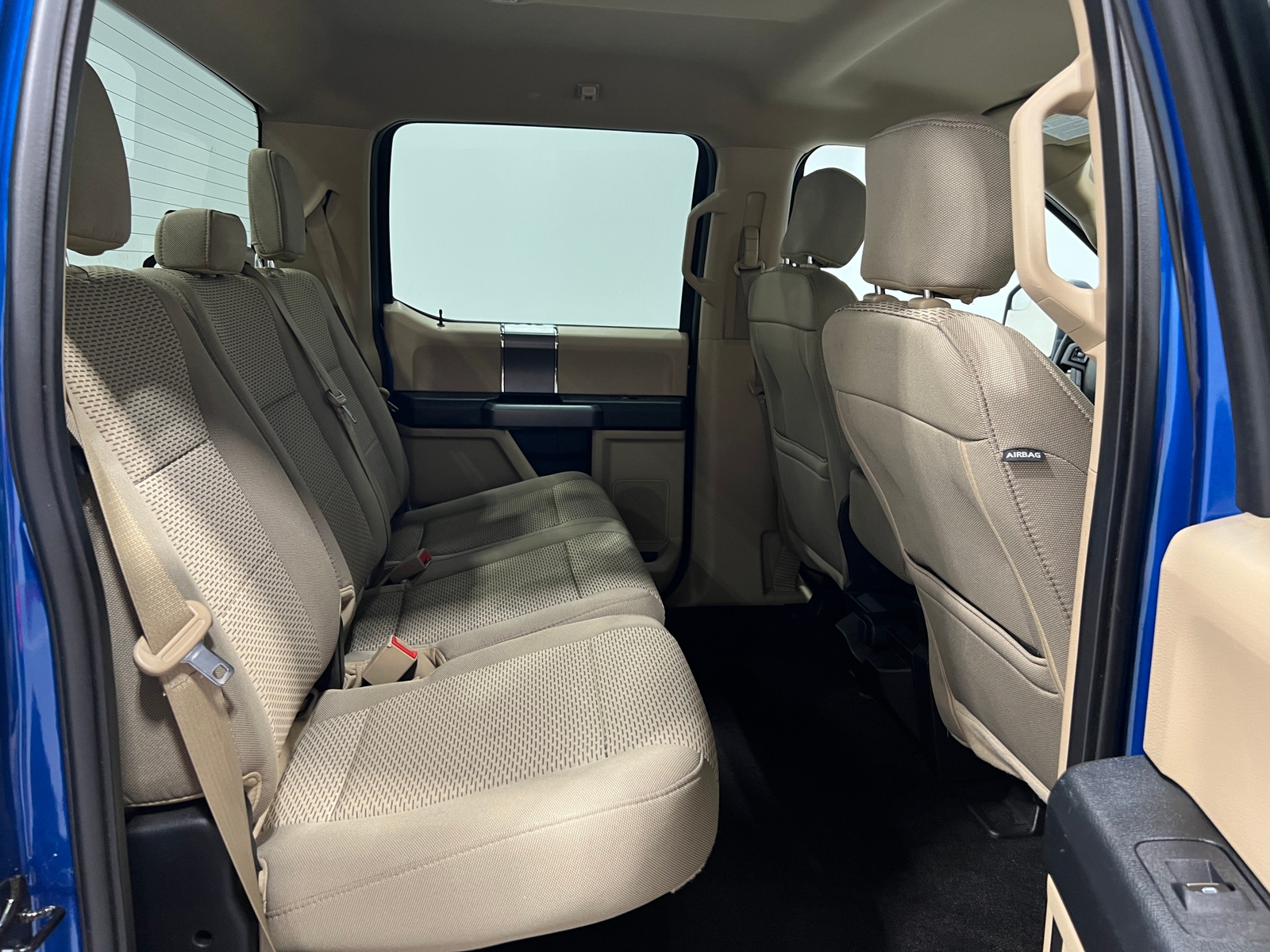 Thumbnail: 2018 Ford Econoline - 6