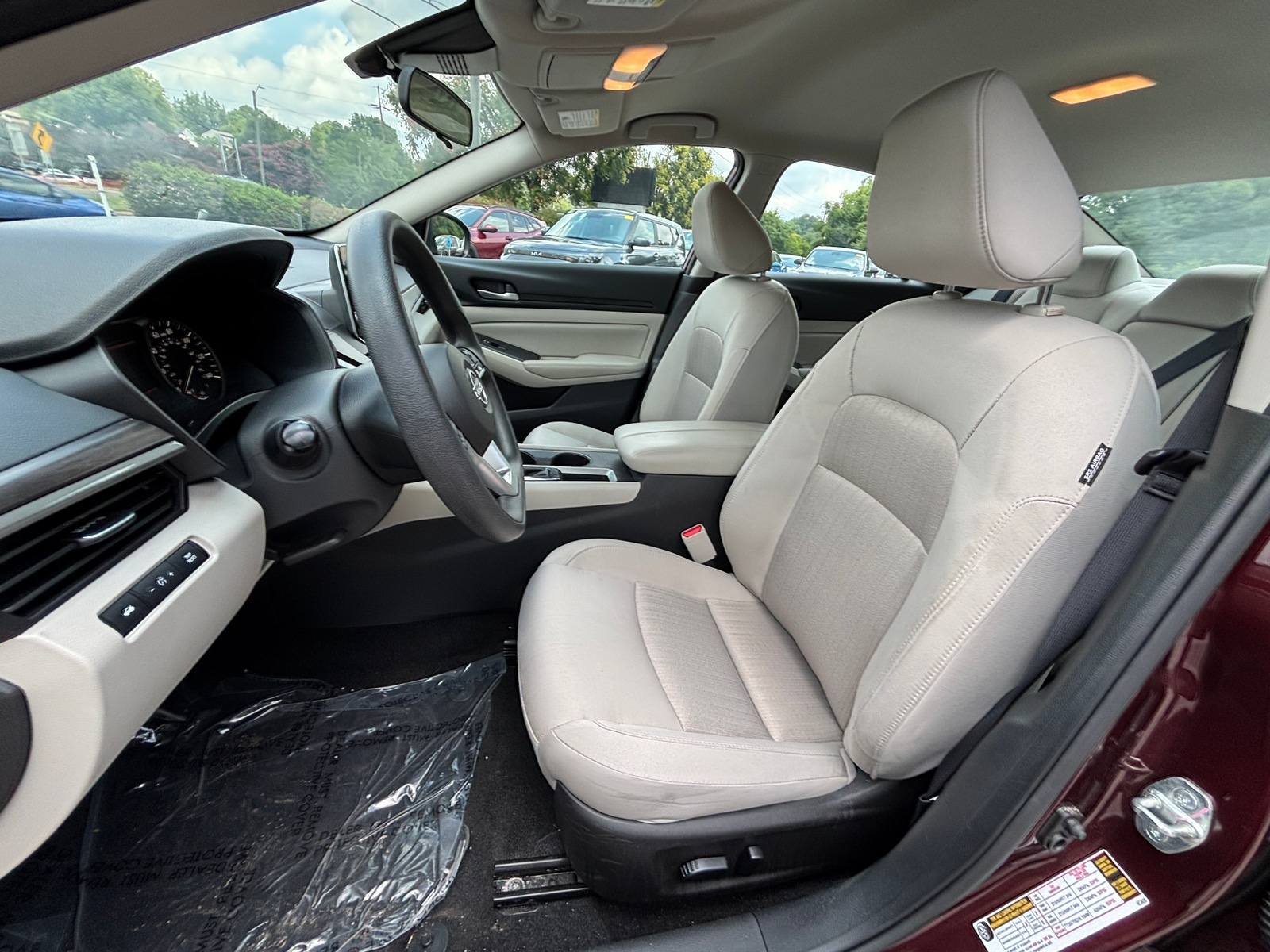 Thumbnail: 2025 Nissan Altima - 2
