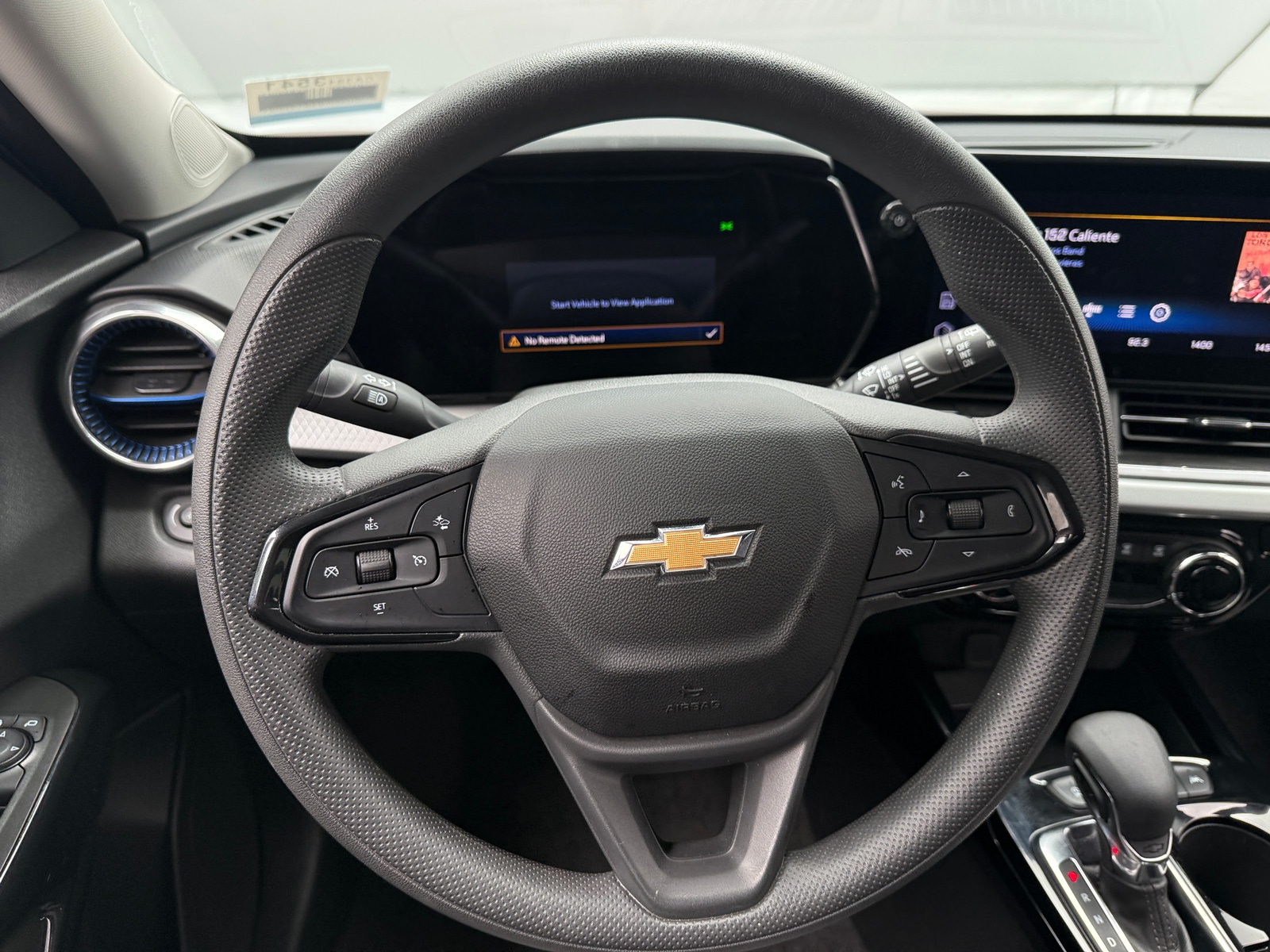 Thumbnail: 2025 Chevrolet Trax - 5