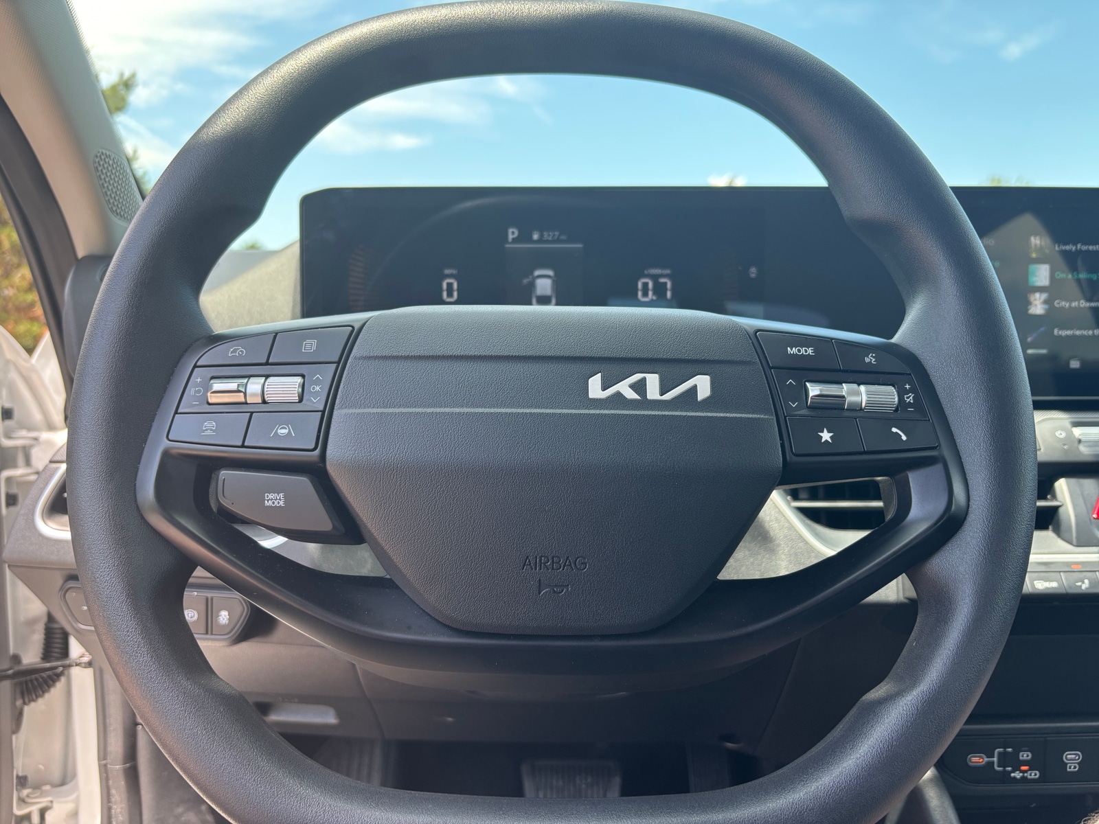 Thumbnail: 2026 Kia K4 - 4