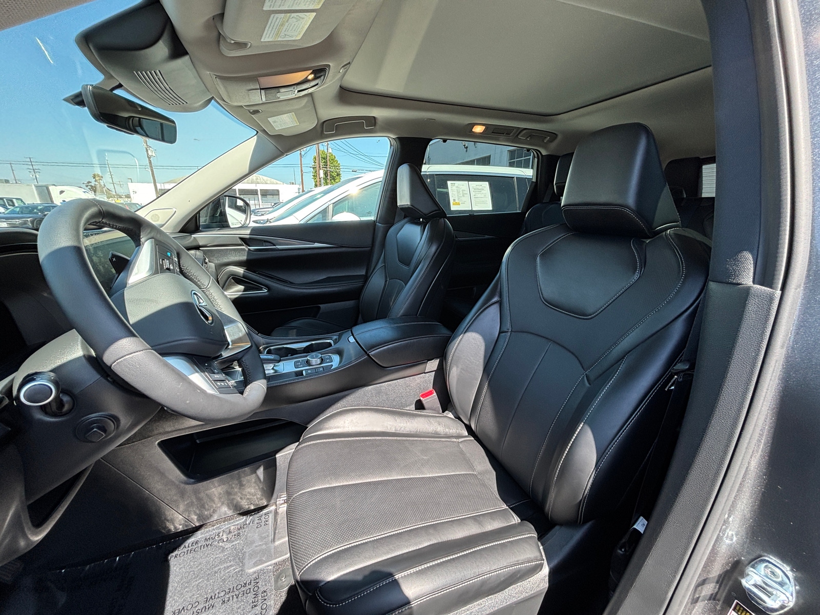 Thumbnail: 2026 INFINITI QX60 - 2