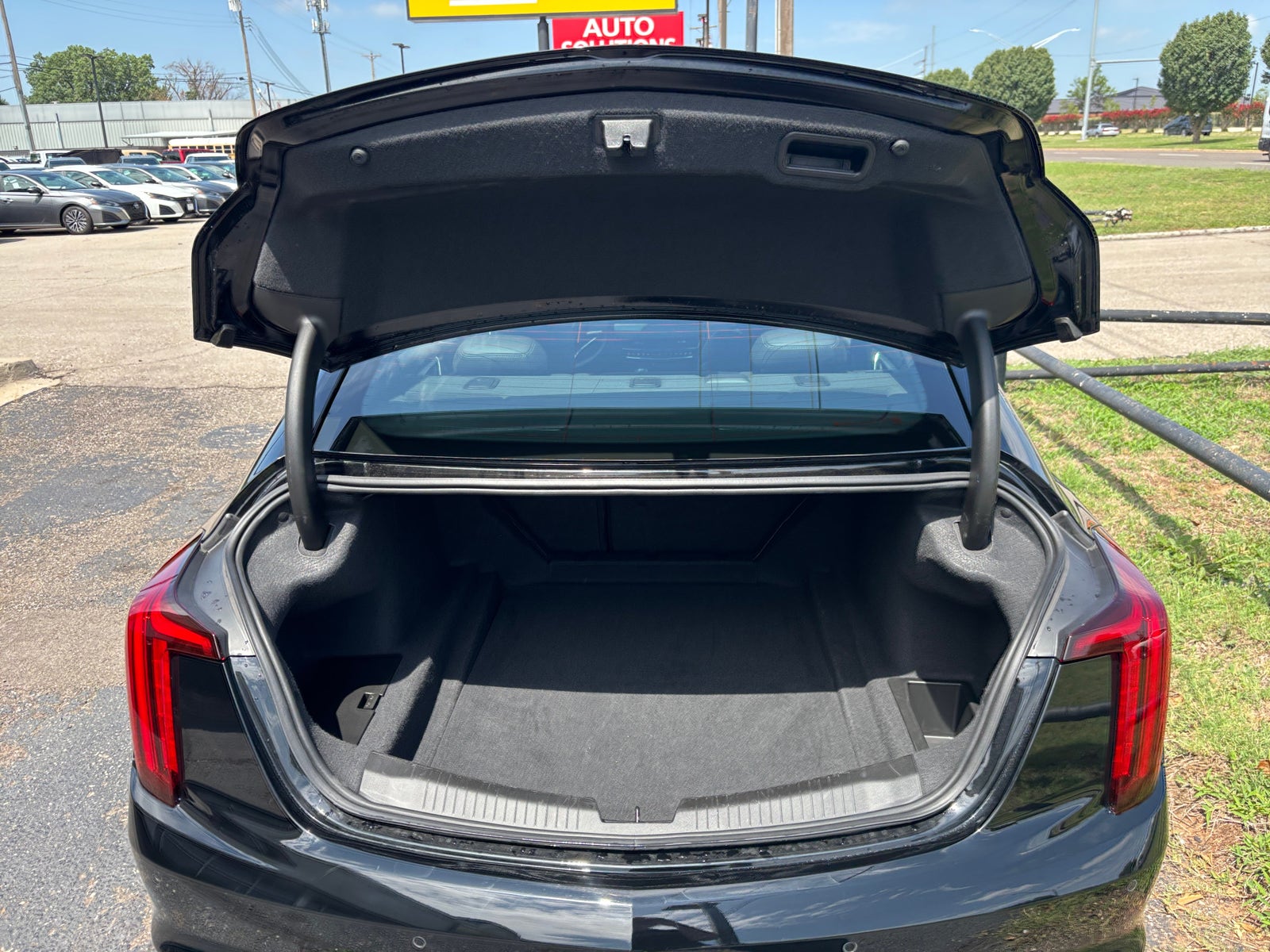 Thumbnail: 2026 Cadillac CT5 - 6