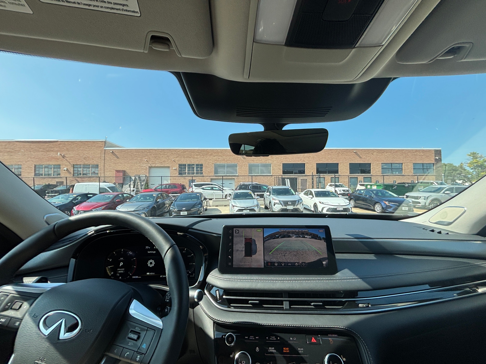 Thumbnail: 2026 INFINITI QX60 - 3