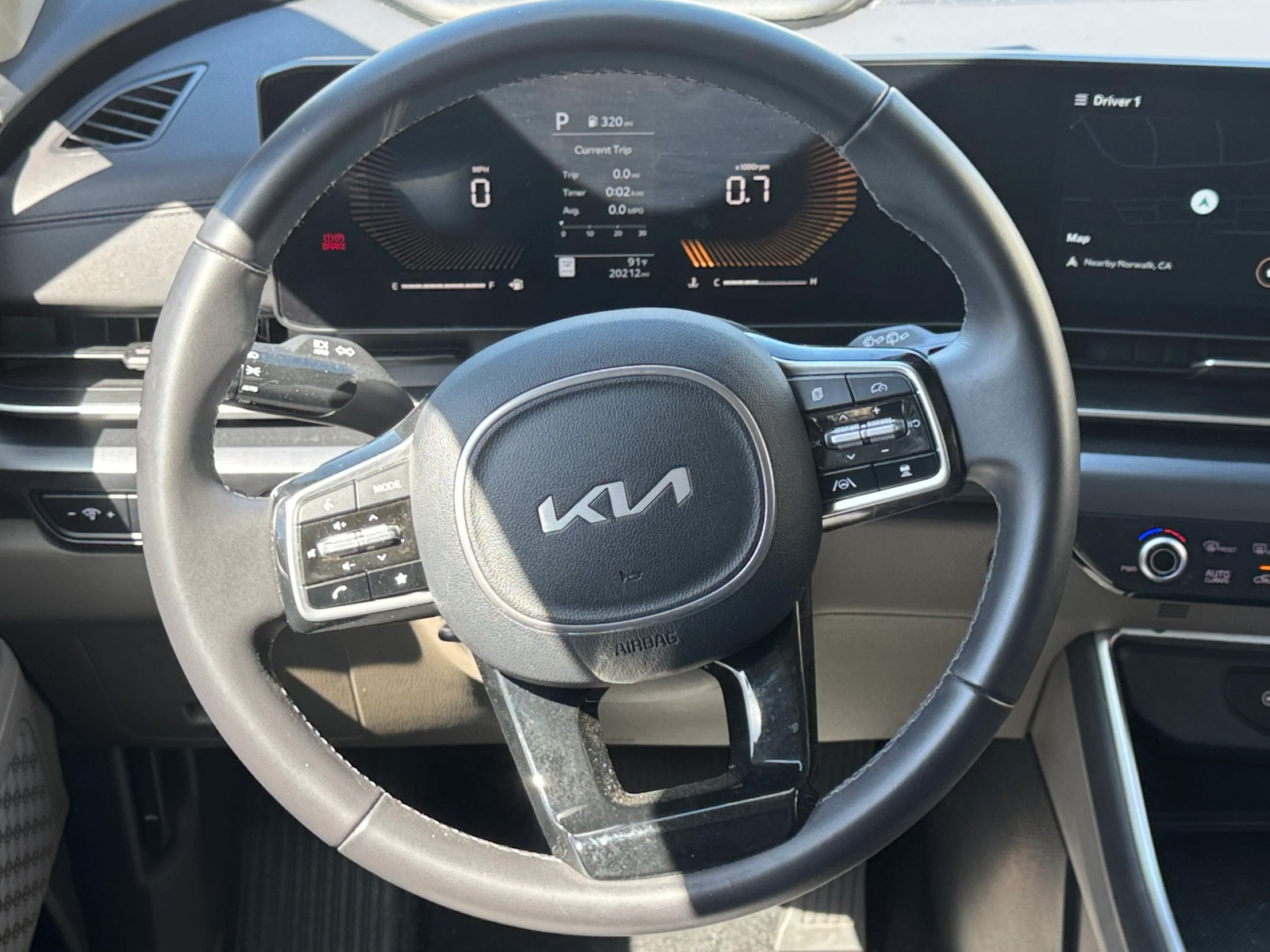 Thumbnail: 2026 Kia Carnival - 4