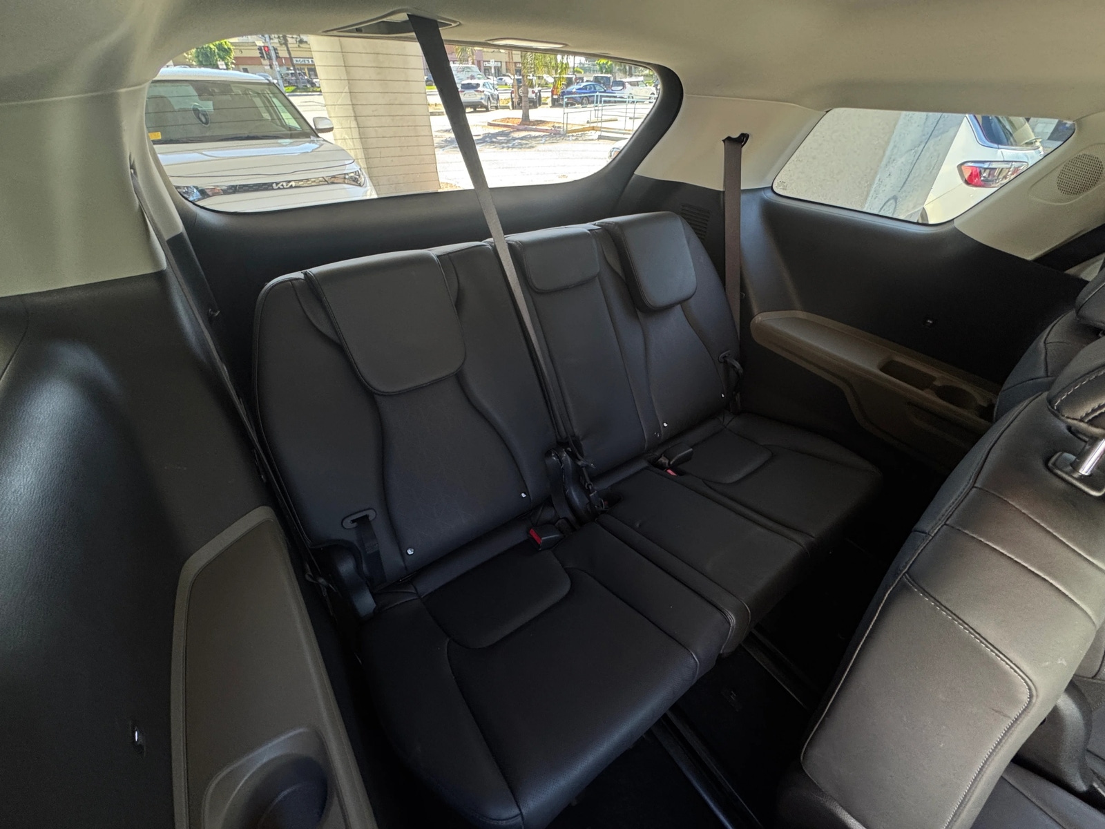 Thumbnail: 2026 Kia Carnival - 5