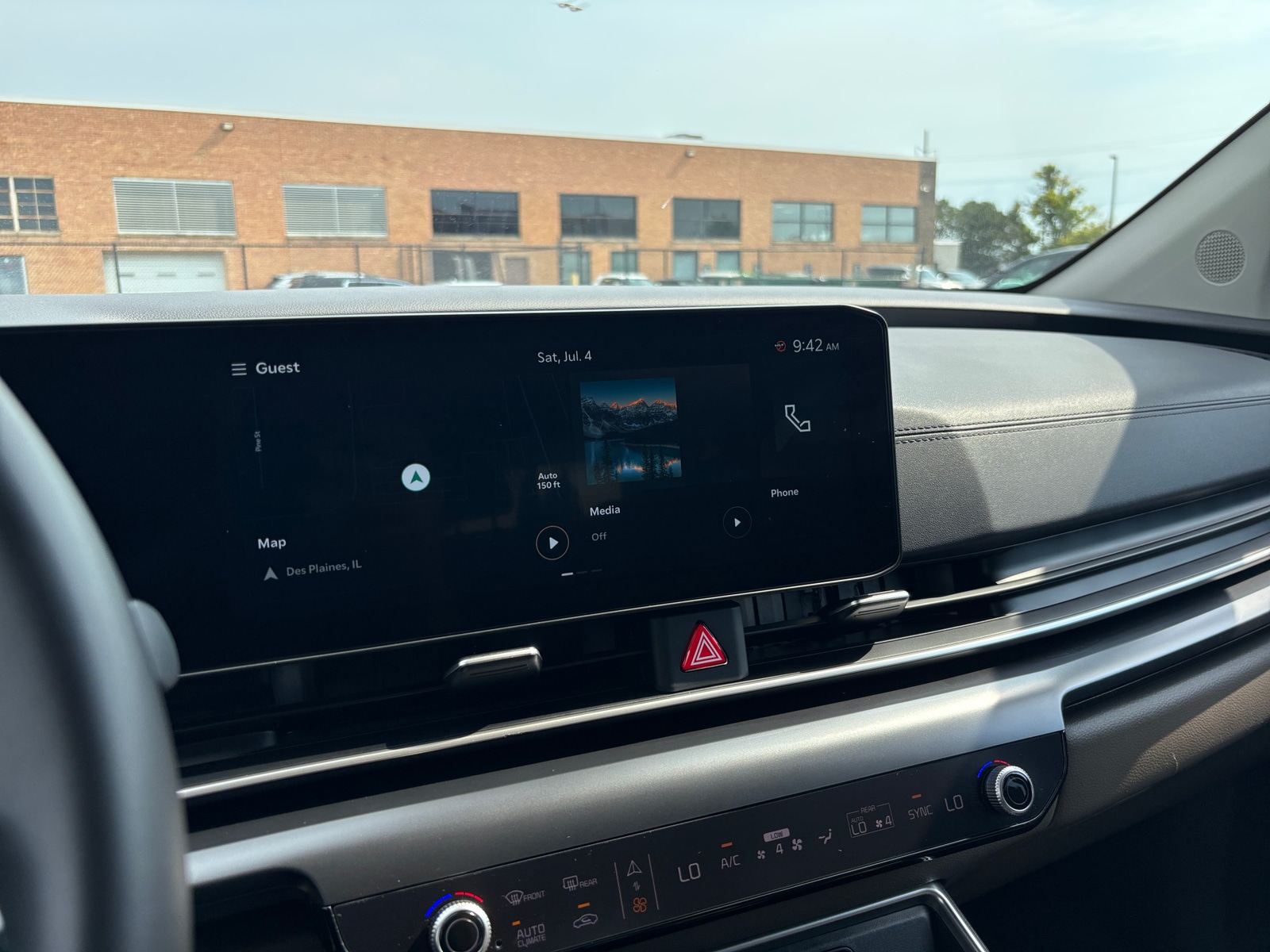 Thumbnail: 2026 Kia Carnival - 4