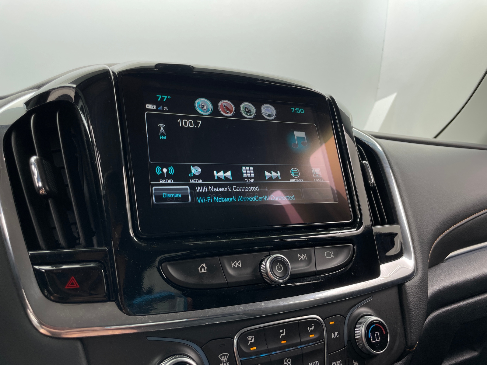 Thumbnail: 2018 Chevrolet Traverse - 4