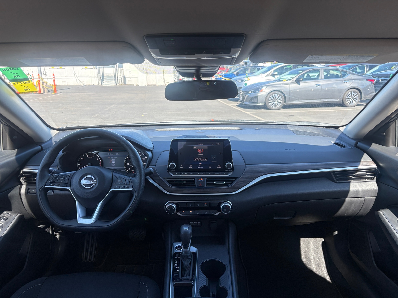 Thumbnail: 2025 Nissan Altima - 3