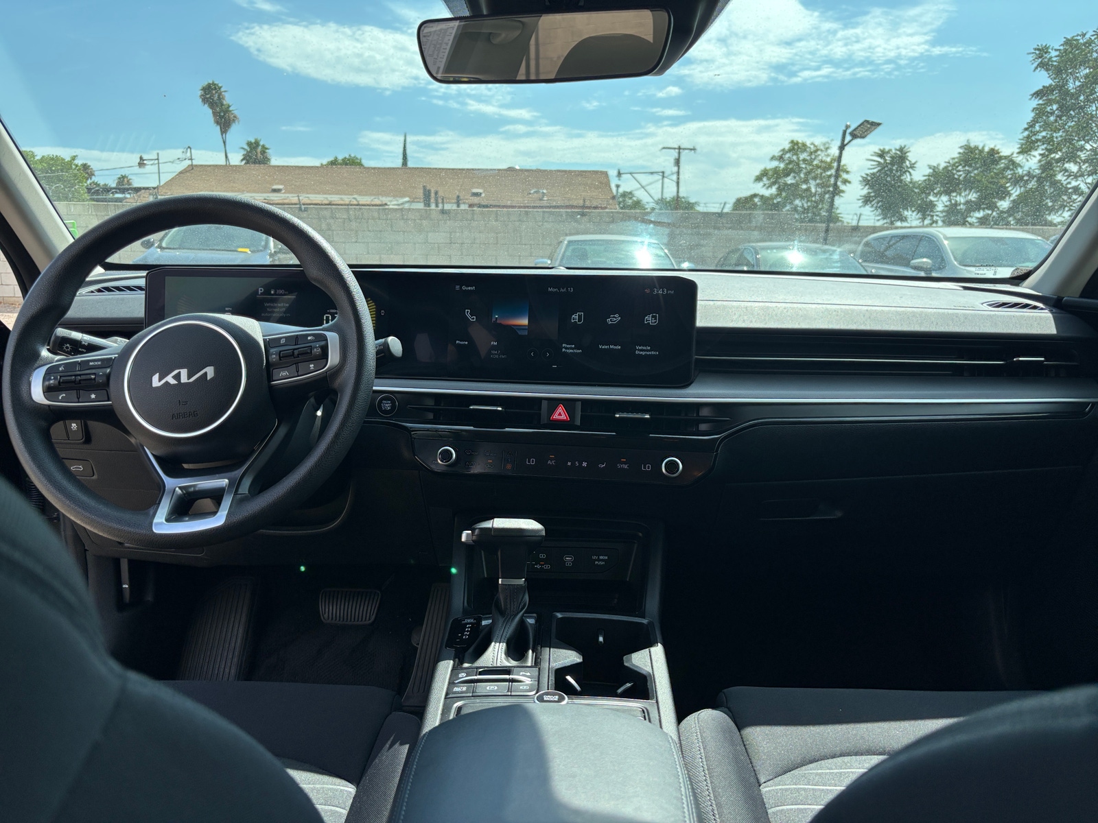 Thumbnail: 2025 Kia K5 - 3