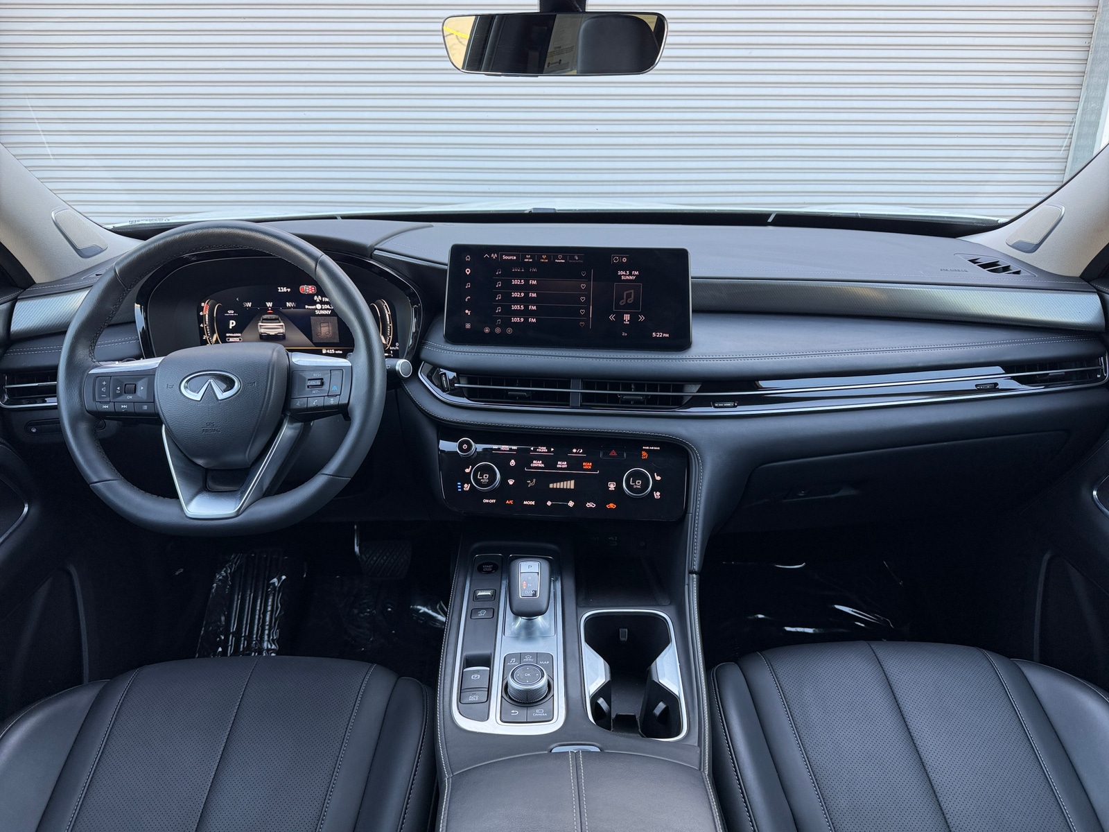 Thumbnail: 2026 INFINITI QX60 - 3